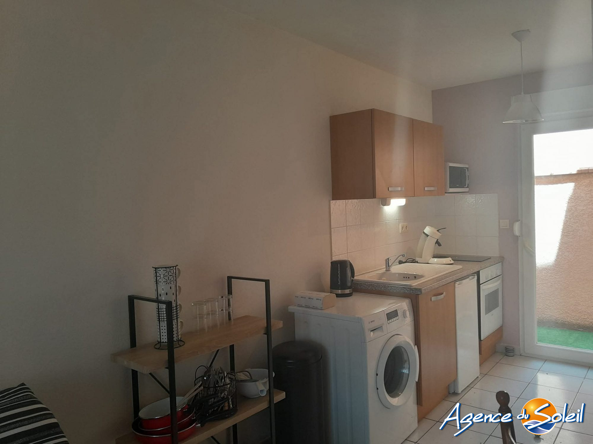 Chambre - Maison Saint-Pierre-la-mer (Réf. 04-4855-AGENCEDUSOLEIL)