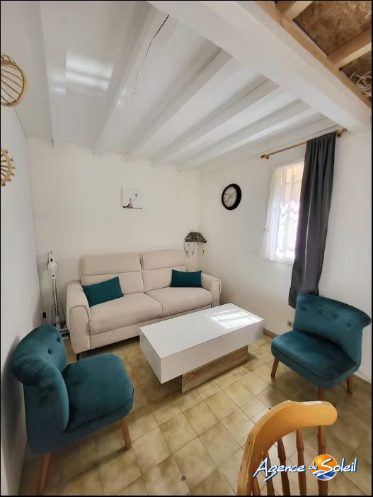 Salle de bain - Maison Saint-Pierre-la-Mer (Réf. 04-4881-AGENCEDUSOLEIL)