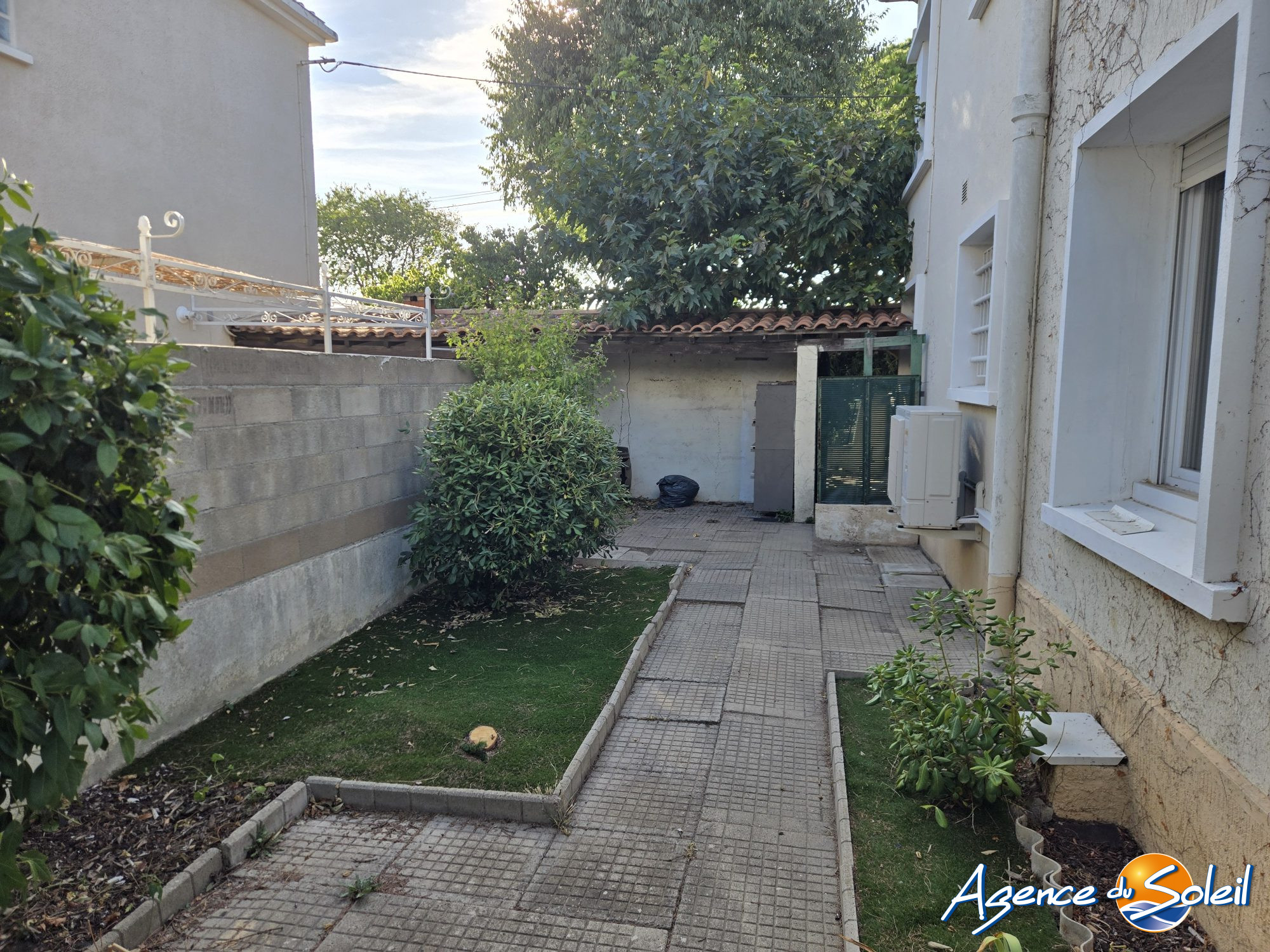 Photo 13 - Maison Narbonne (Réf. 04-4968-AGENCEDUSOLEIL)