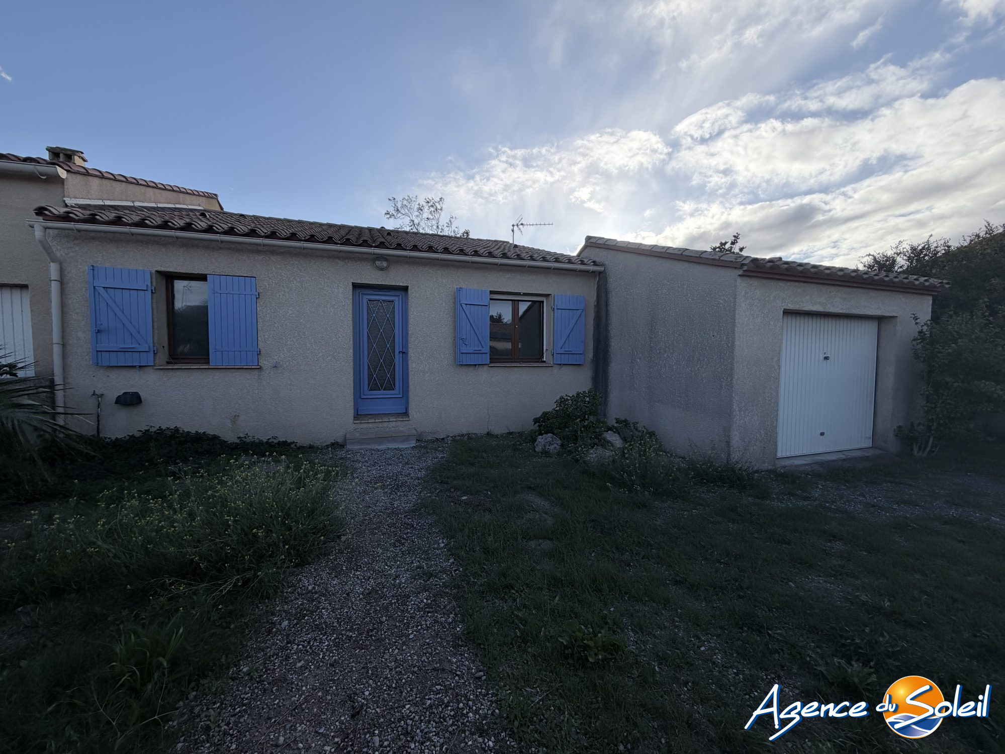 Chambre - Maison Sigean (Réf. 05-3642-AGENCEDUSOLEIL)