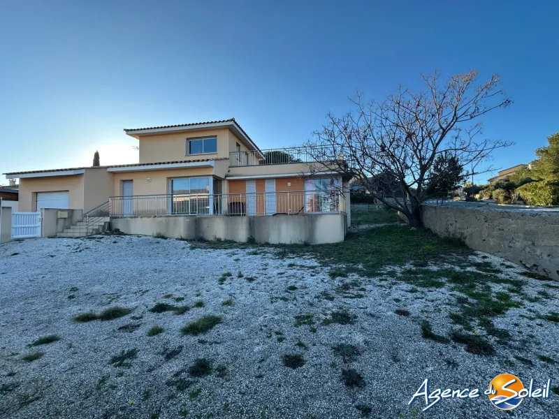 Maison à louer à Leucate - 110 m2