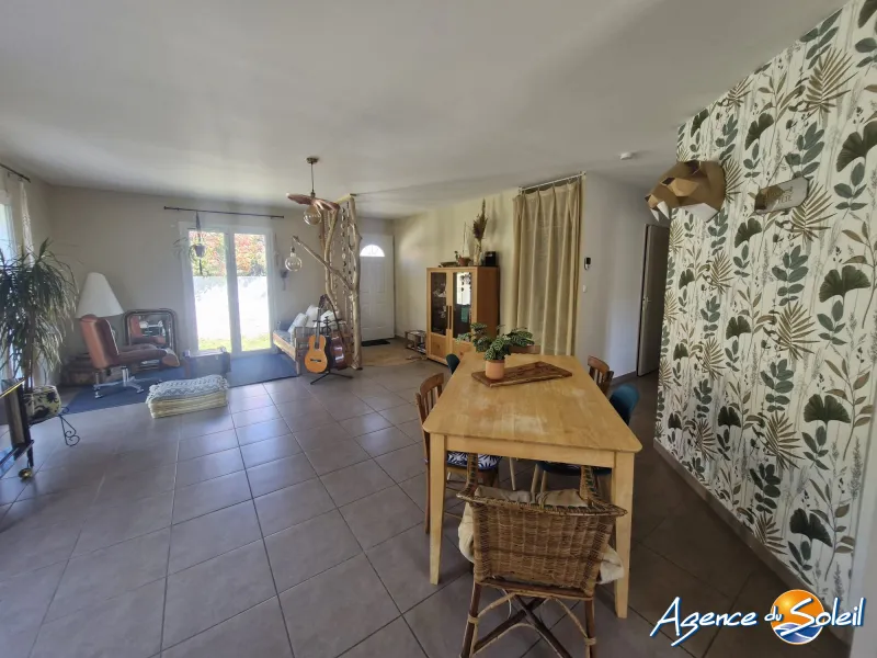 Maison à louer à Ferrals-les-Corbières - 85 m2