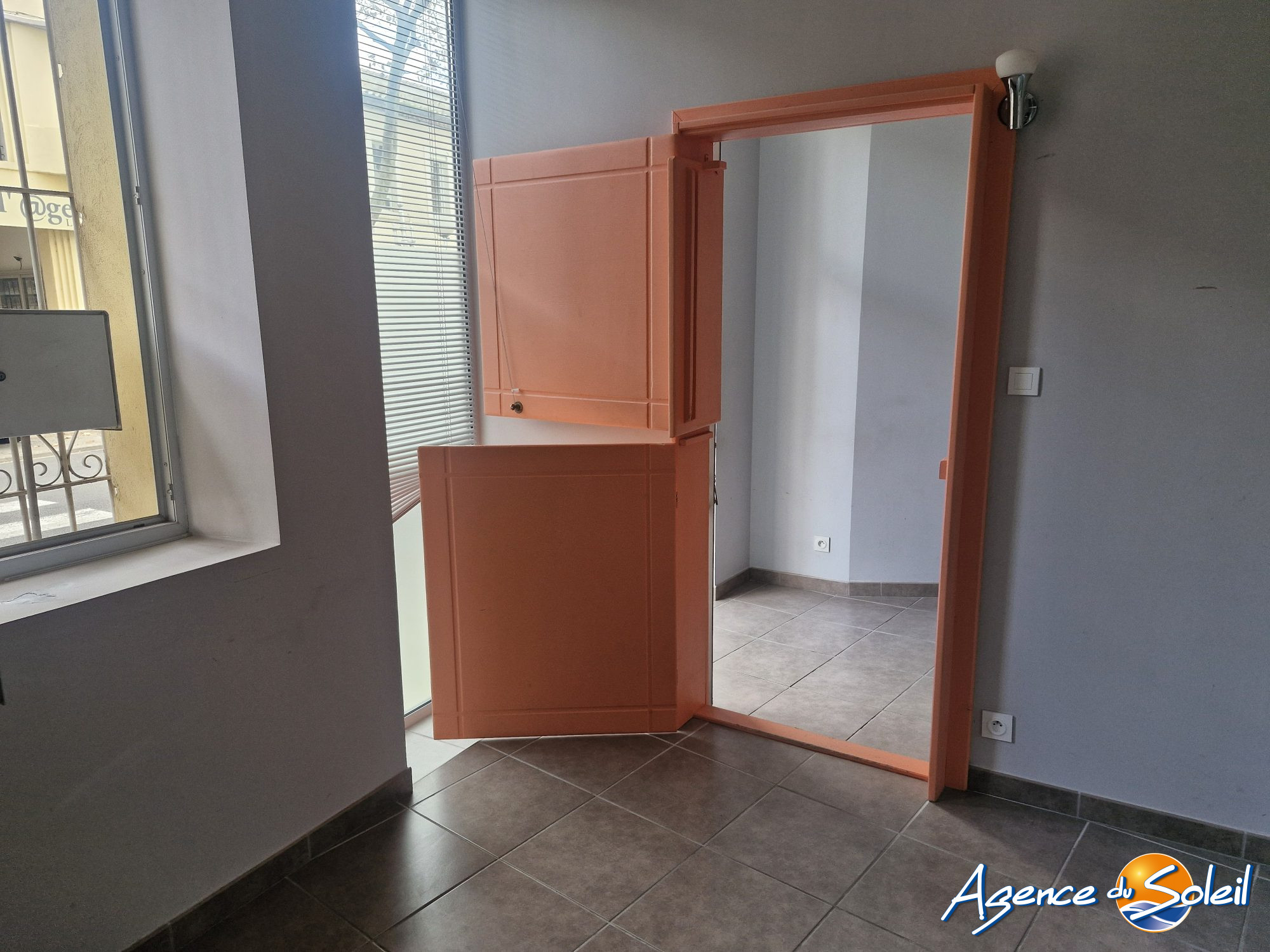 Chambre - Immobilier Pro Lézignan-Corbières (Réf. 27-2856-AGENCEDUSOLEIL)