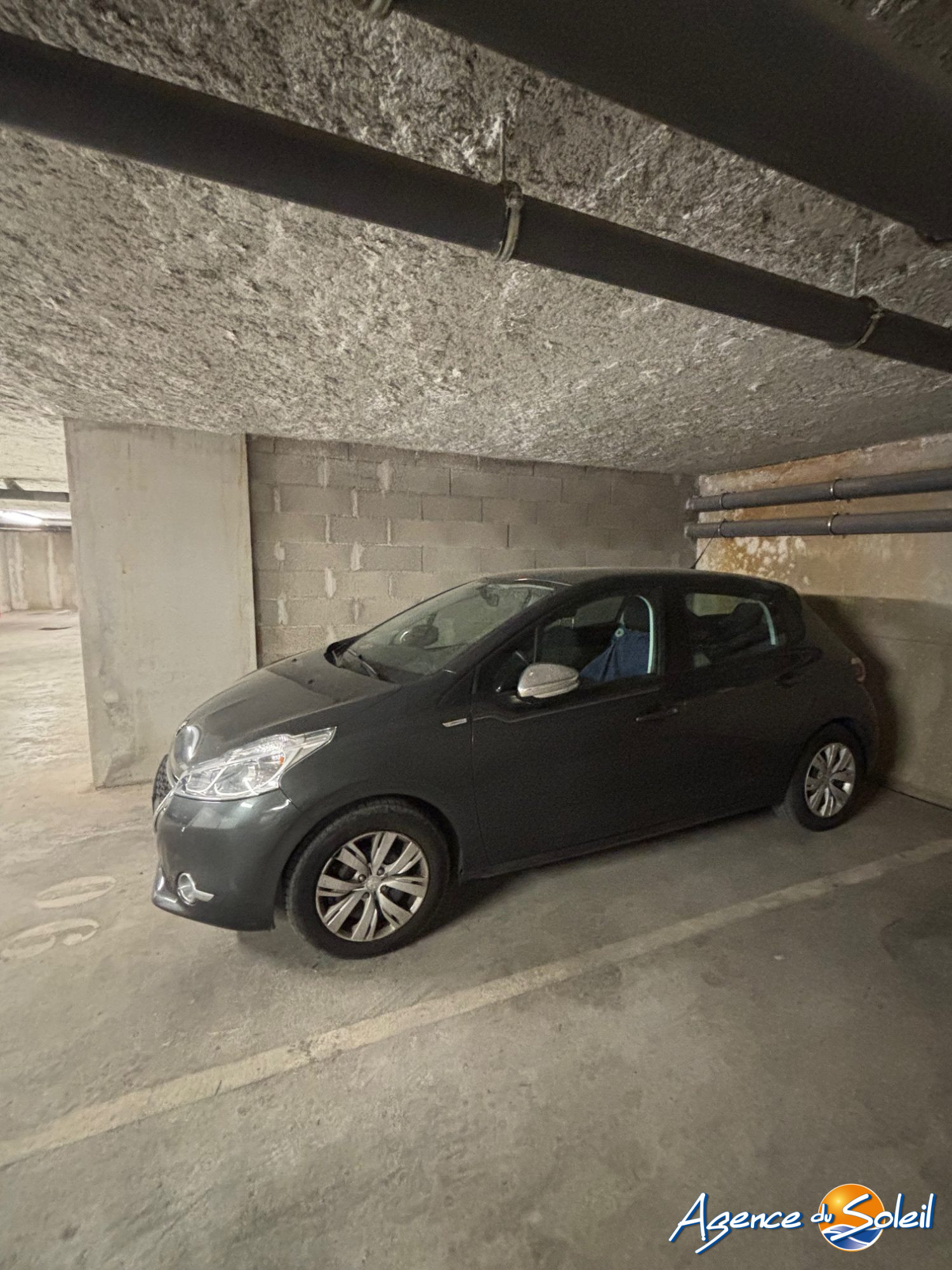 Stationnement en location à Montpellier - Agence du Soleil (Réf. 33-8059-AGENCEDUSOLEIL)