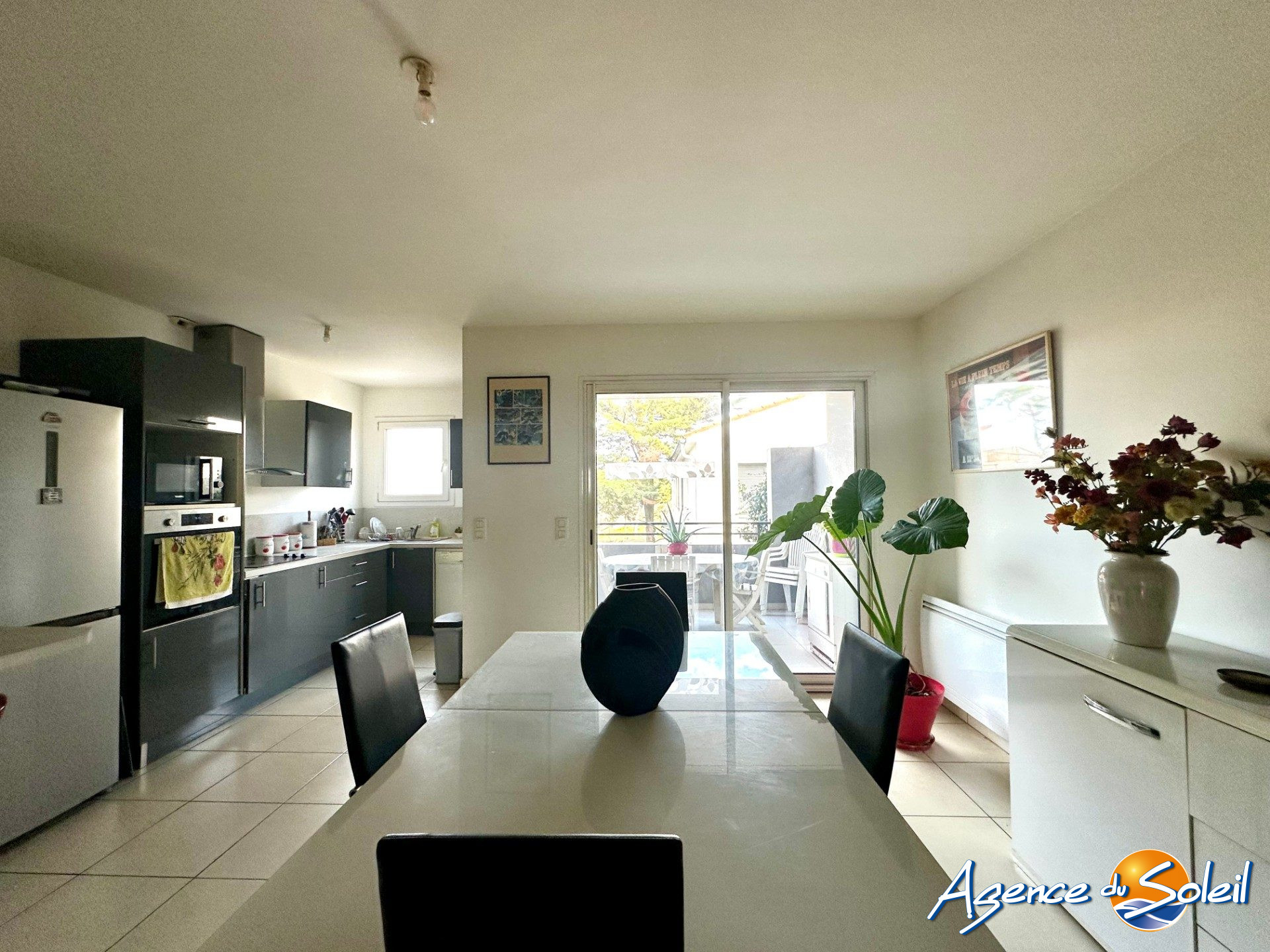 Photo de SPACIEUX Appartement T3 TRAVERSANT