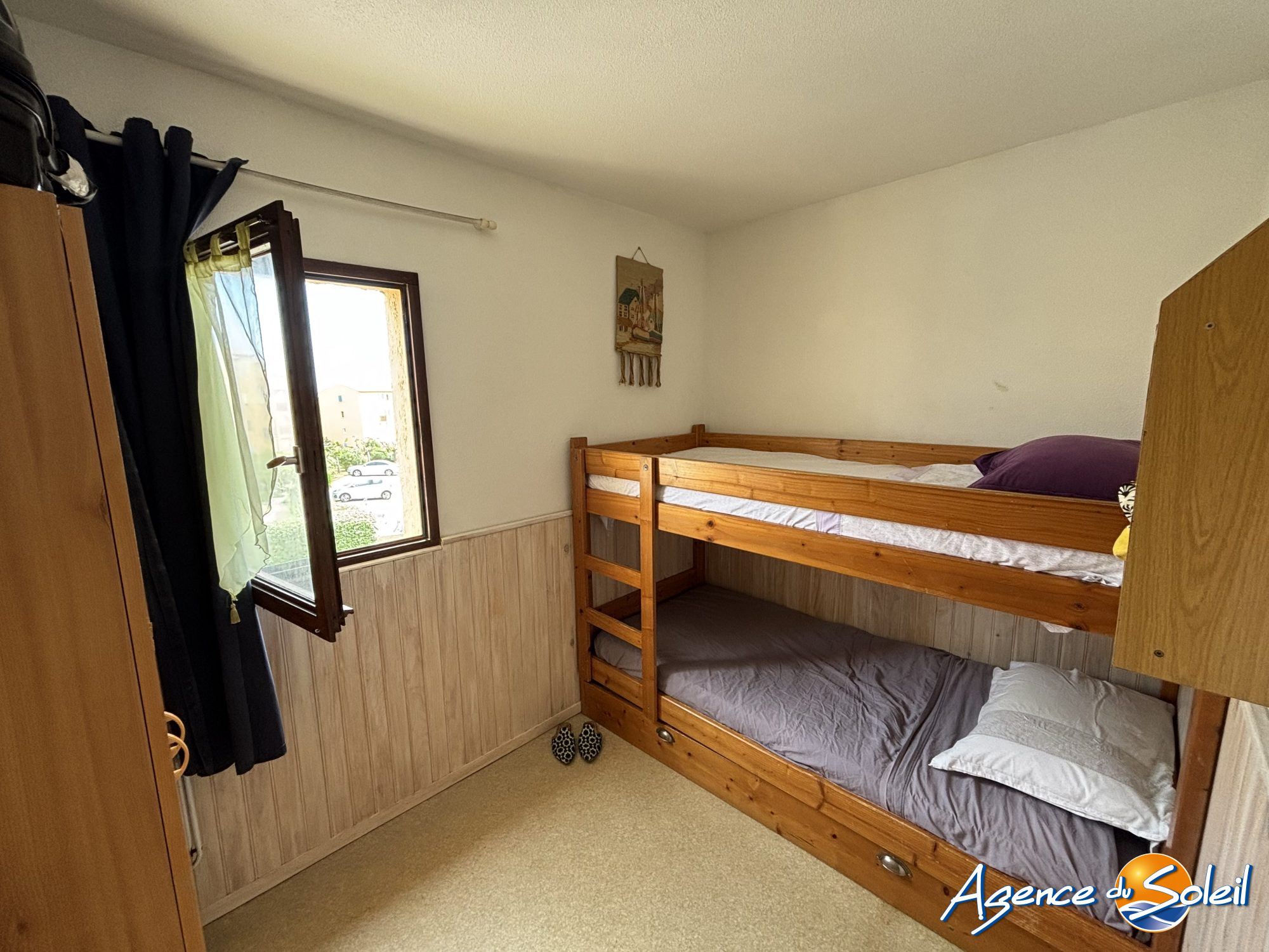 Vue extérieure - Appartement Saint-Pierre-la-mer (Réf. 23-10071-AGENCEDUSOLEIL)