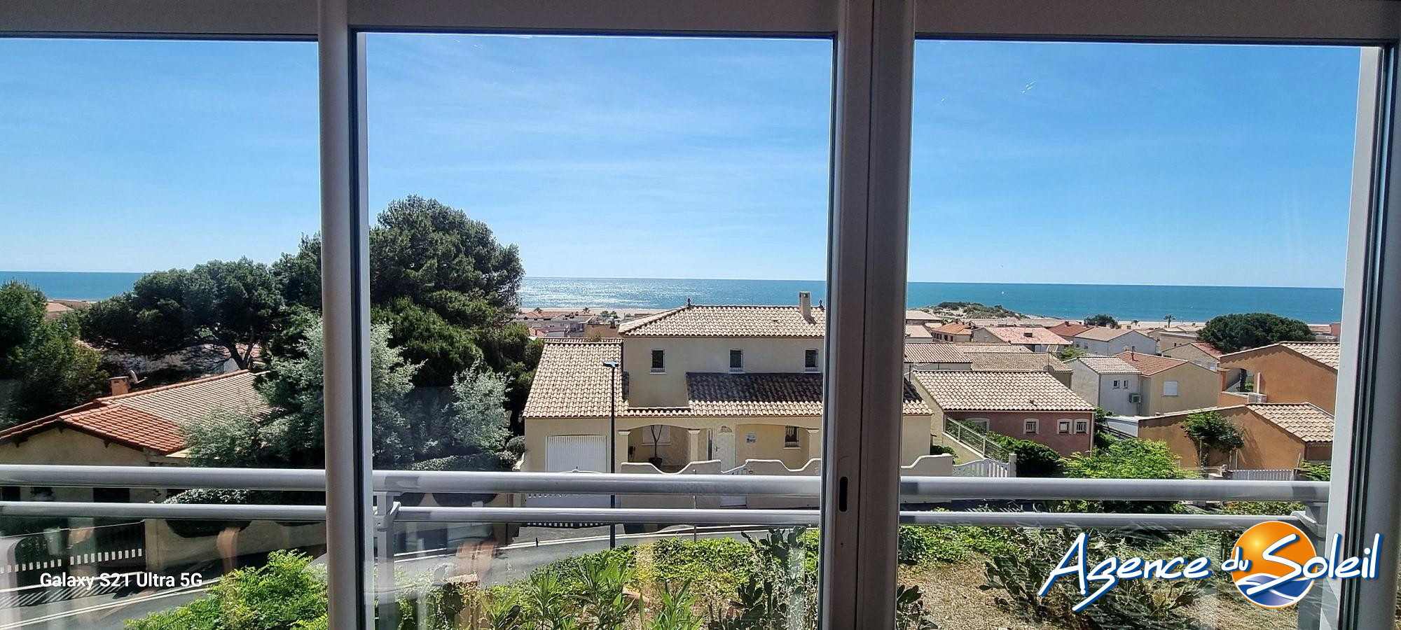 Salle de bain - Appartement Saint-Pierre-la-mer (Réf. 23-10102-AGENCEDUSOLEIL)