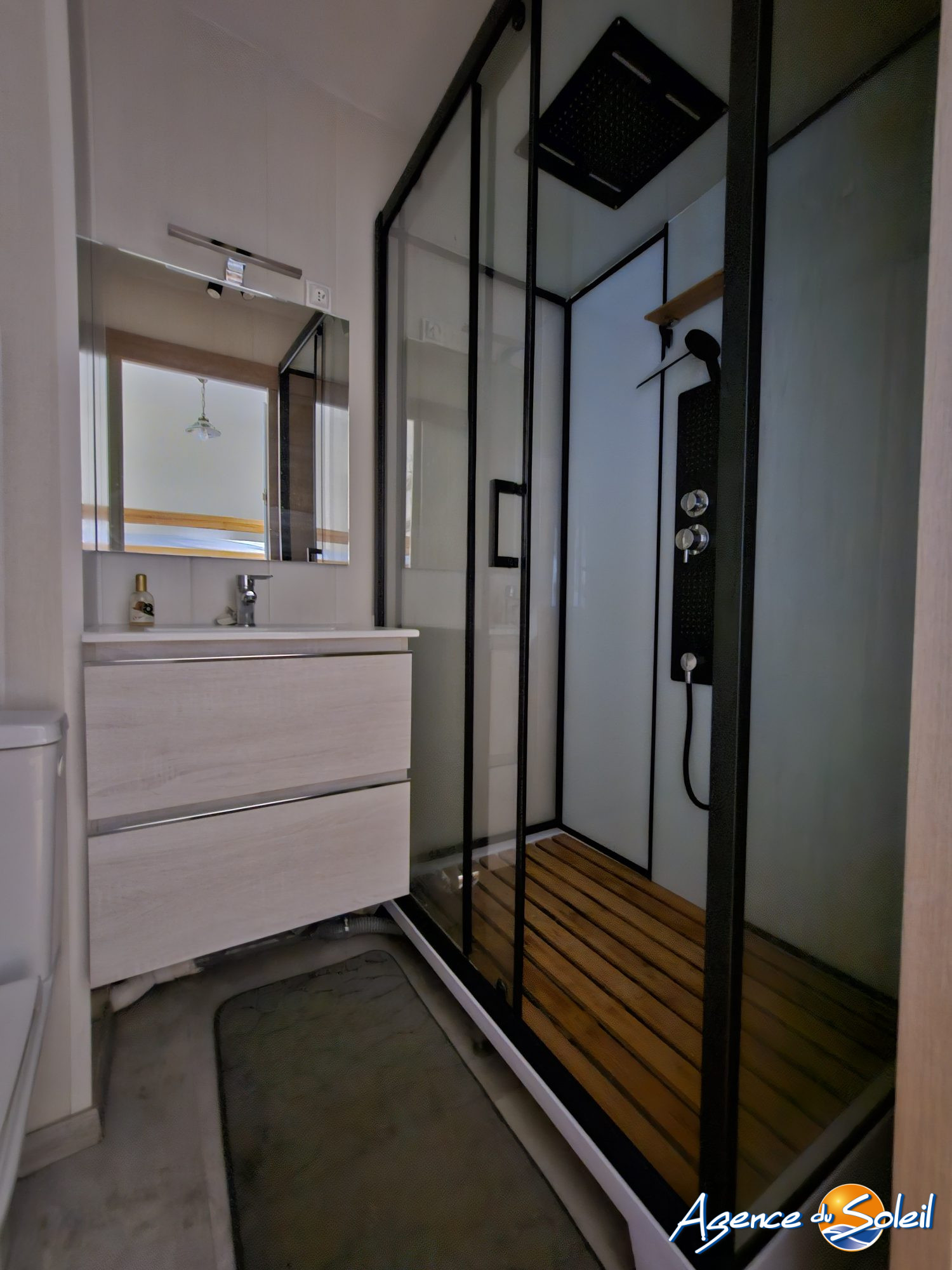 Vue extérieure - Appartement Gruissan (Réf. 13-10757-AGENCEDUSOLEIL)