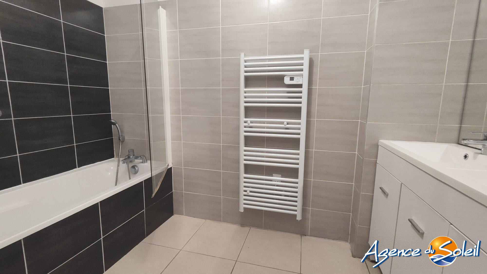 Photo 10 - Appartement Boujan-sur-Libron (Réf. 38-10856-AGENCEDUSOLEIL)