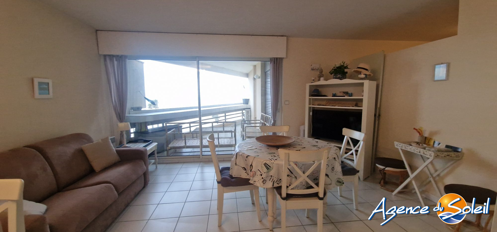Chambre - Appartement Canet-en-Roussillon (Réf. 19-10303-AGENCEDUSOLEIL)