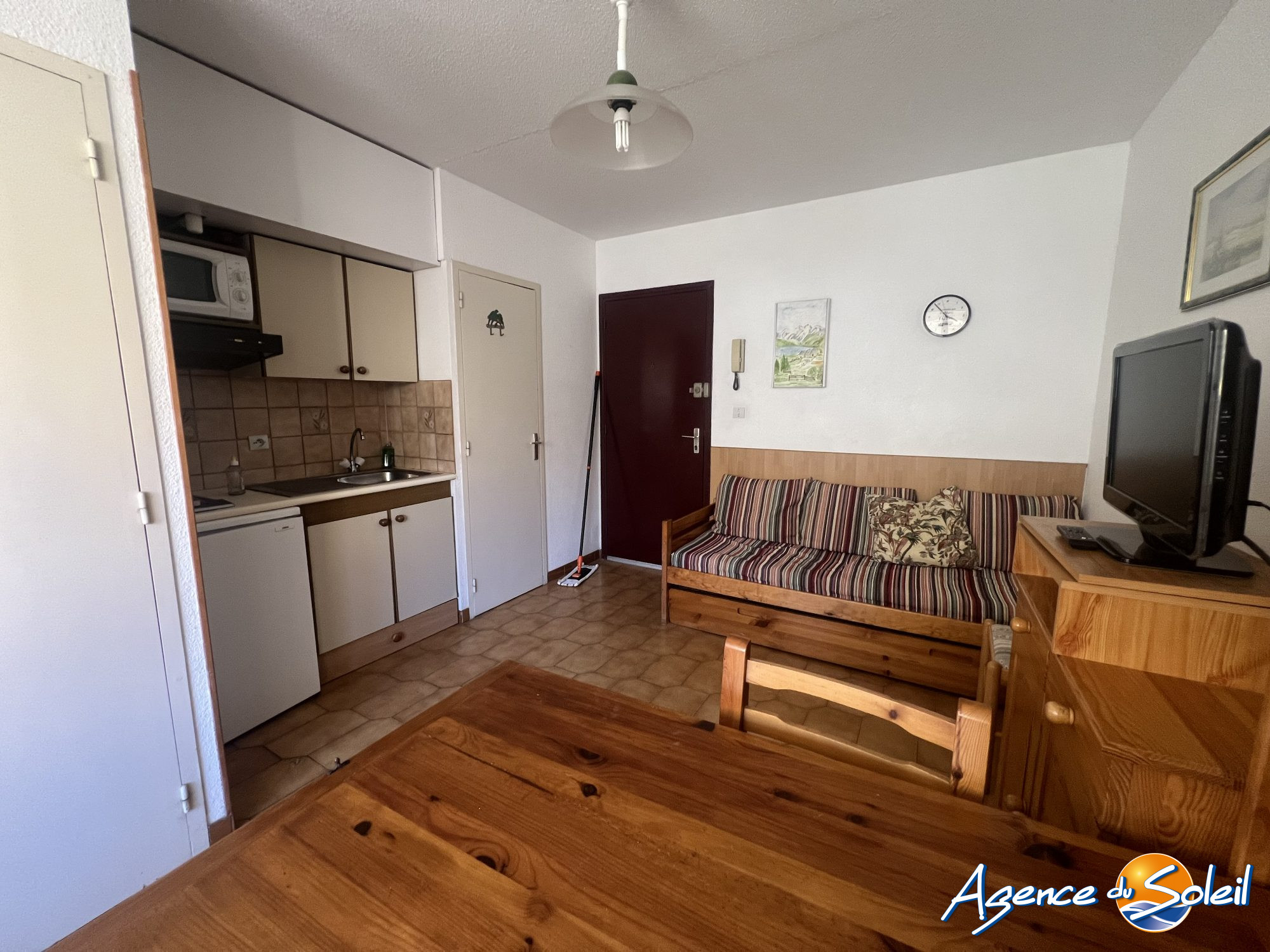 Chambre - Appartement Valras-Plage (Réf. 36-10352-AGENCEDUSOLEIL)