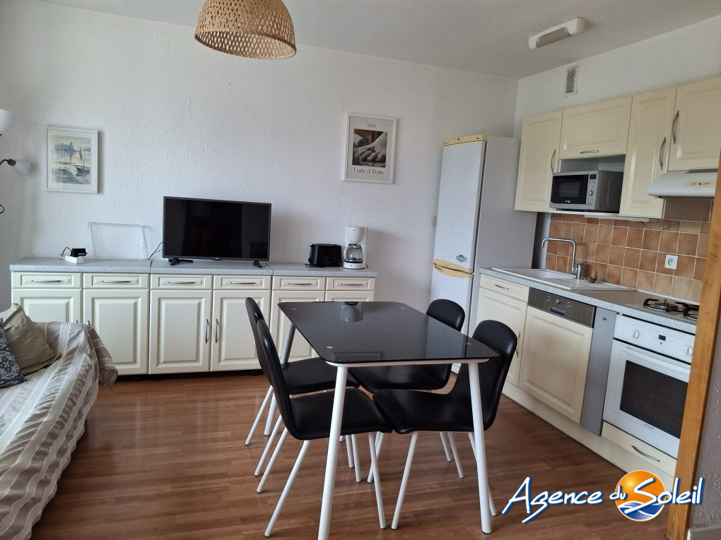 Chambre - Appartement Saint-Cyprien (Réf. 17-10383-AGENCEDUSOLEIL)