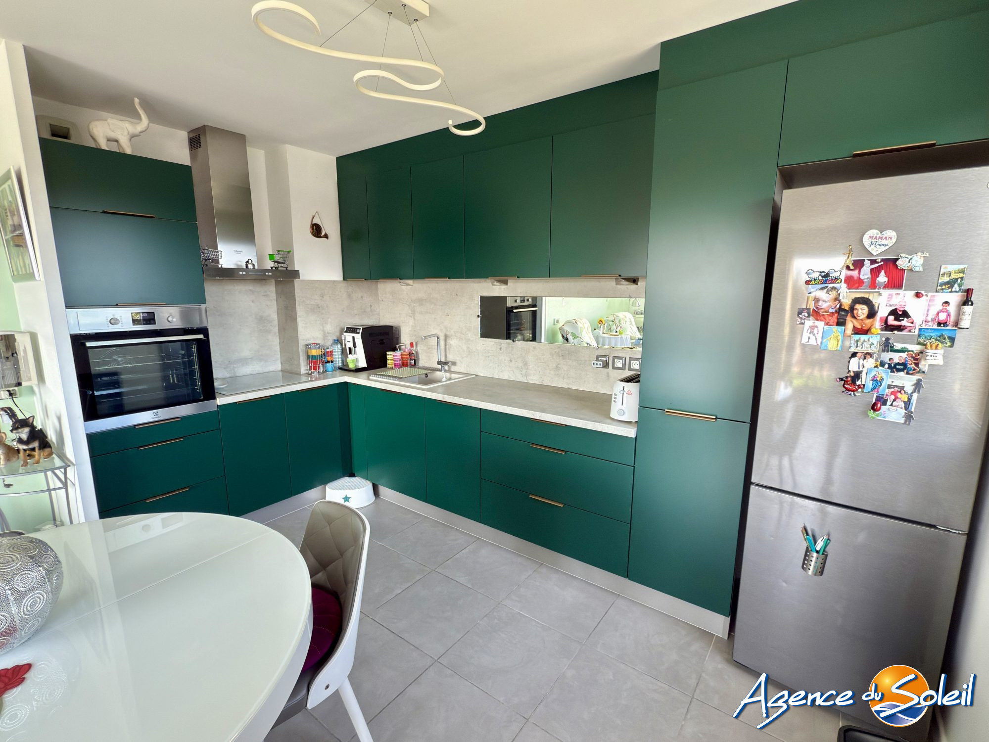 Chambre - Appartement Saint-Cyprien (Réf. 20-10394-AGENCEDUSOLEIL)