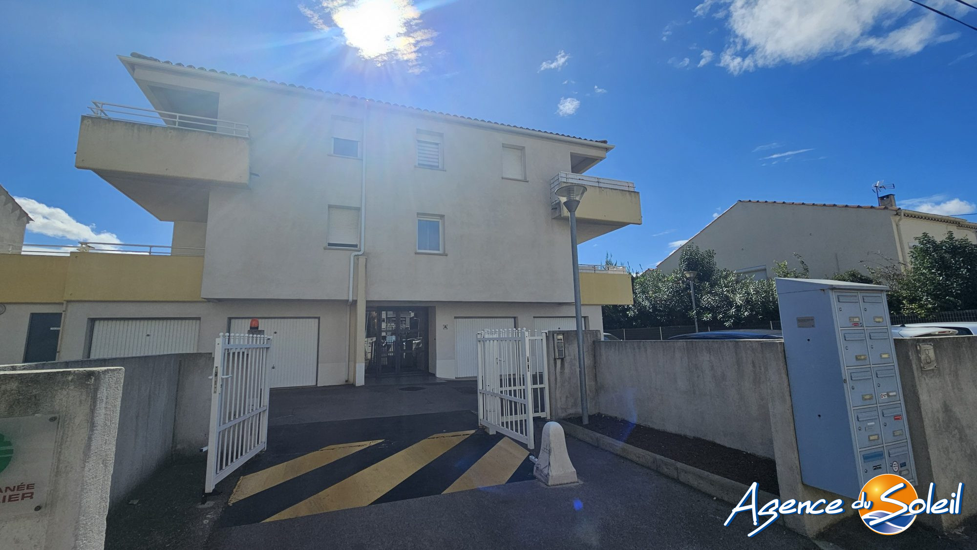 Appartement en vente à Narbonne - Agence du Soleil (Réf. 11-10399-AGENCEDUSOLEIL)