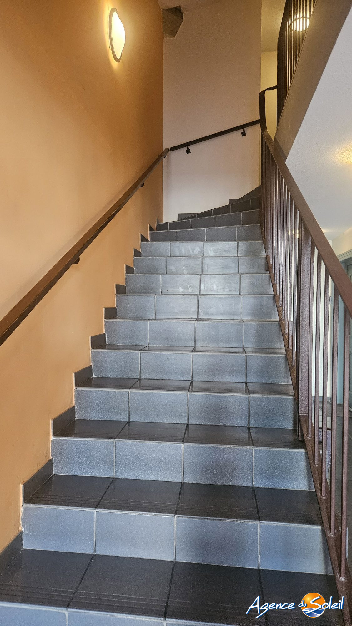 Vue intérieure - Appartement Narbonne (Réf. 11-10399-AGENCEDUSOLEIL)