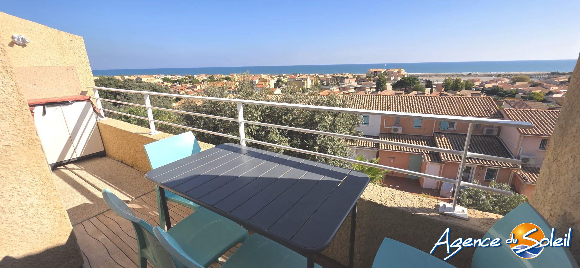 Chambre - Appartement Saint-Pierre-la-mer (Réf. 23-10571-AGENCEDUSOLEIL)