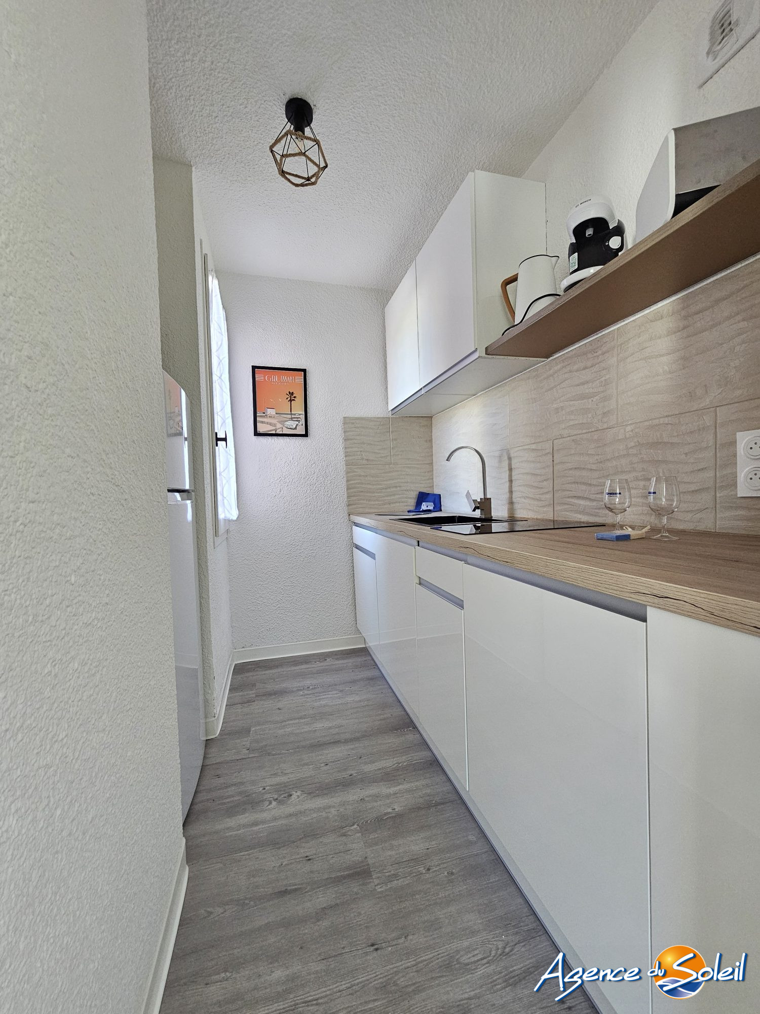 Cuisine - Appartement Gruissan (Réf. 13-10593-AGENCEDUSOLEIL)