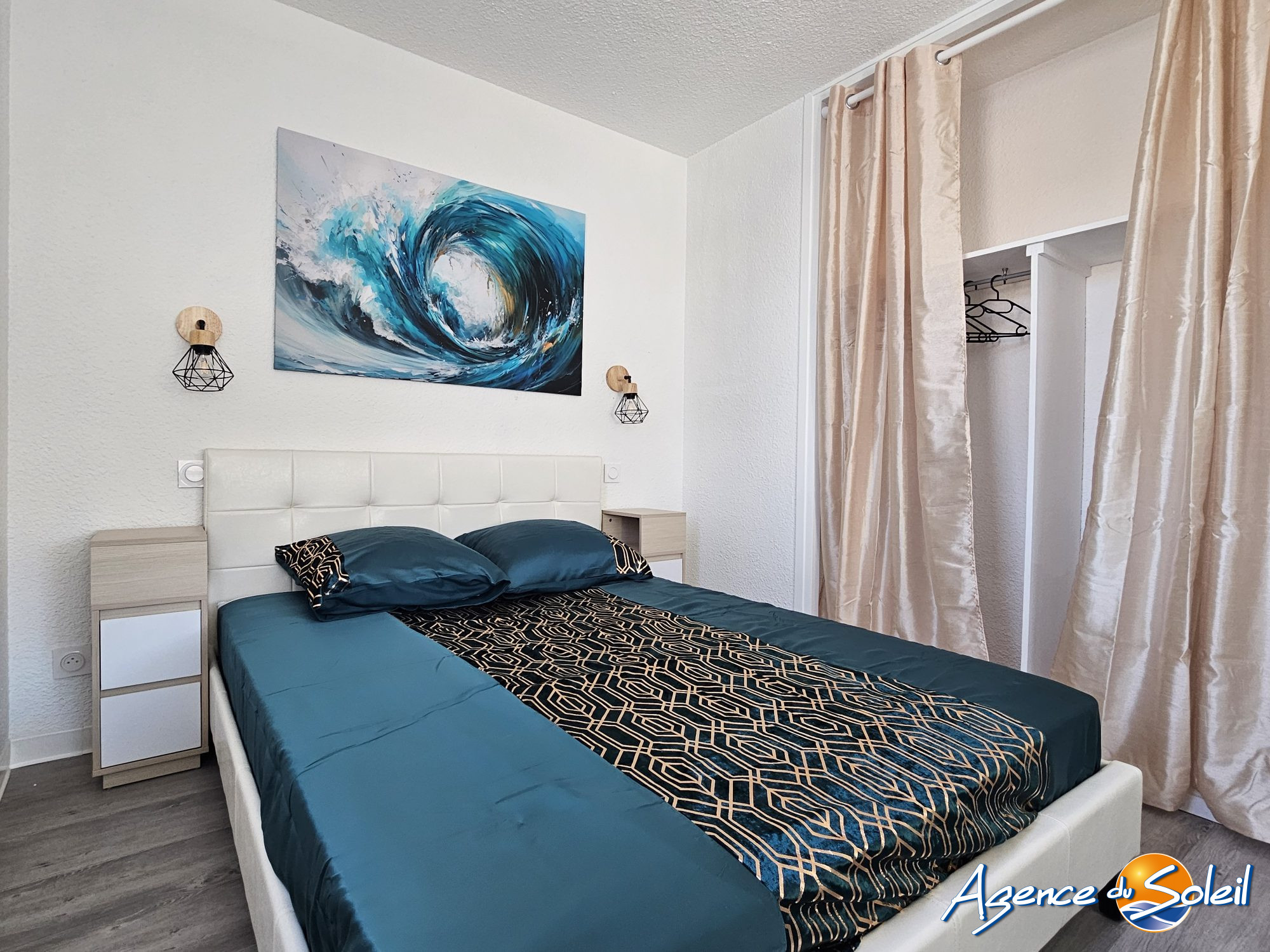 Salle de bain - Appartement Gruissan (Réf. 13-10593-AGENCEDUSOLEIL)