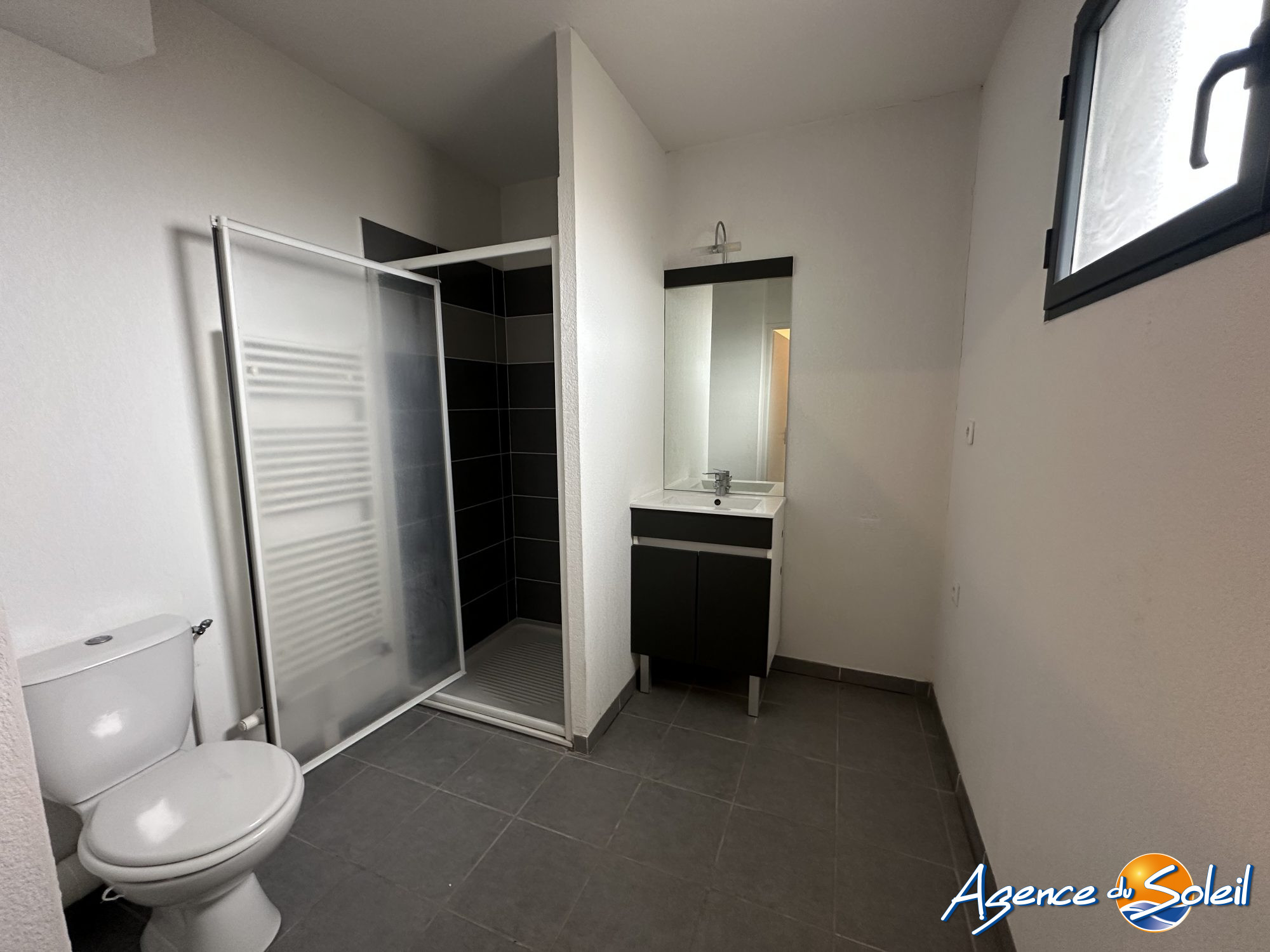 Terrasse - Appartement Béziers (Réf. 18-10696-AGENCEDUSOLEIL)