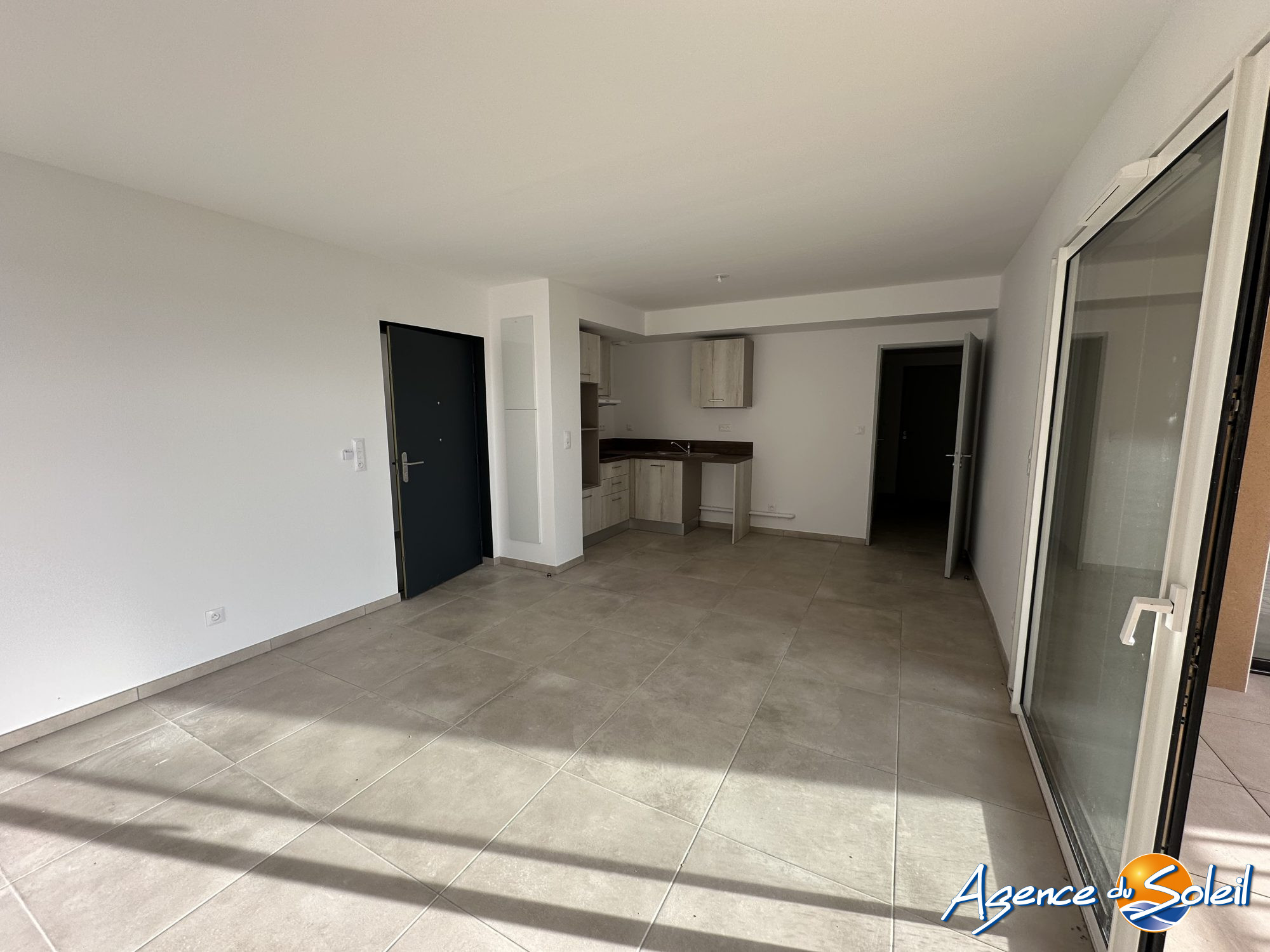 Cuisine - Appartement Sérignan (Réf. 36-10716-A-AGENCEDUSOLEIL)