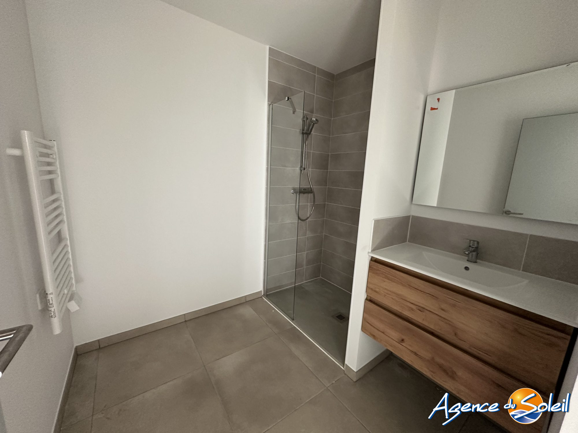 Jardin - Appartement Sérignan (Réf. 36-10716-A-AGENCEDUSOLEIL)