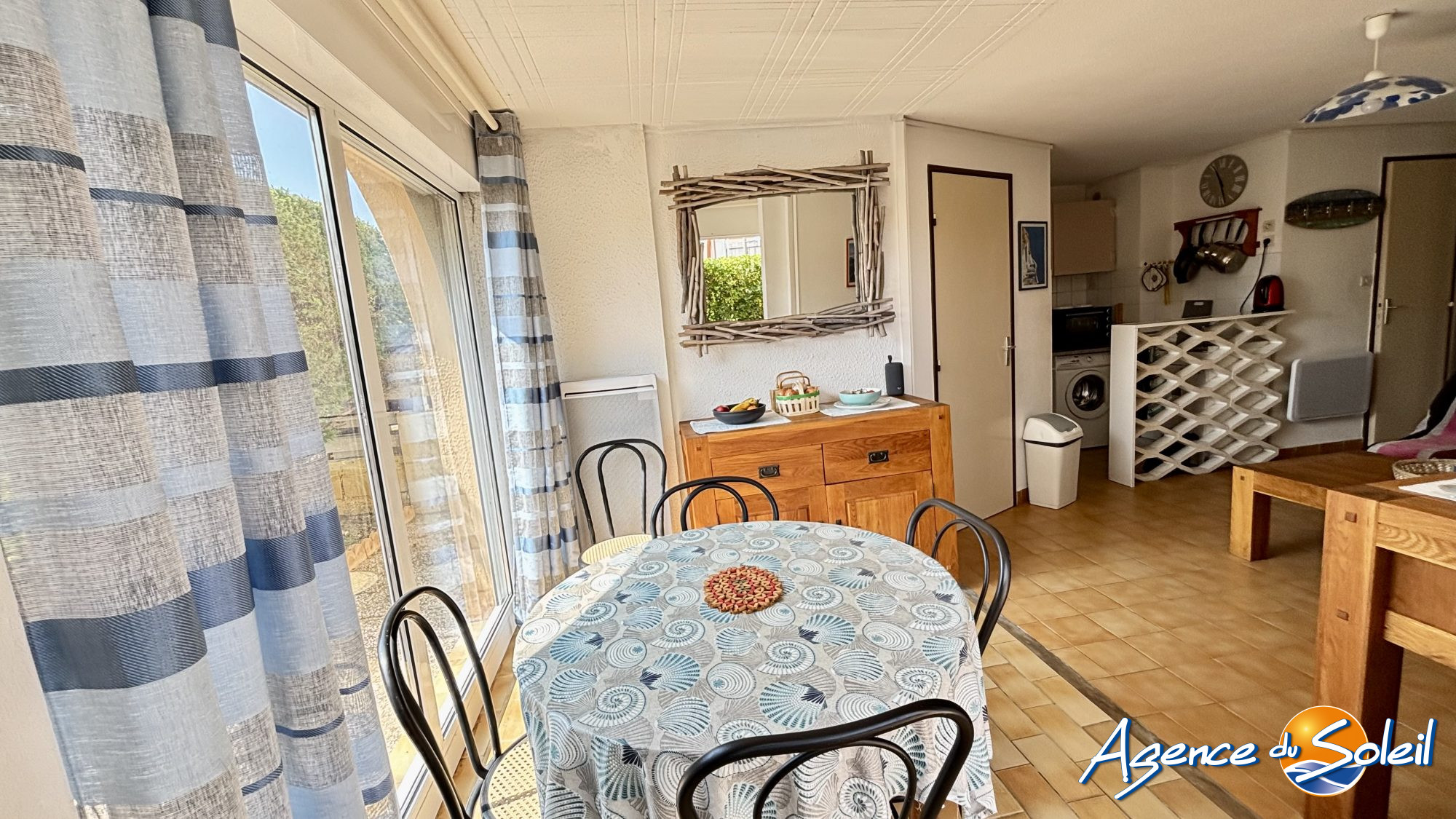 Terrasse - Appartement Narbonne-Plage (Réf. 14-10747-AGENCEDUSOLEIL)