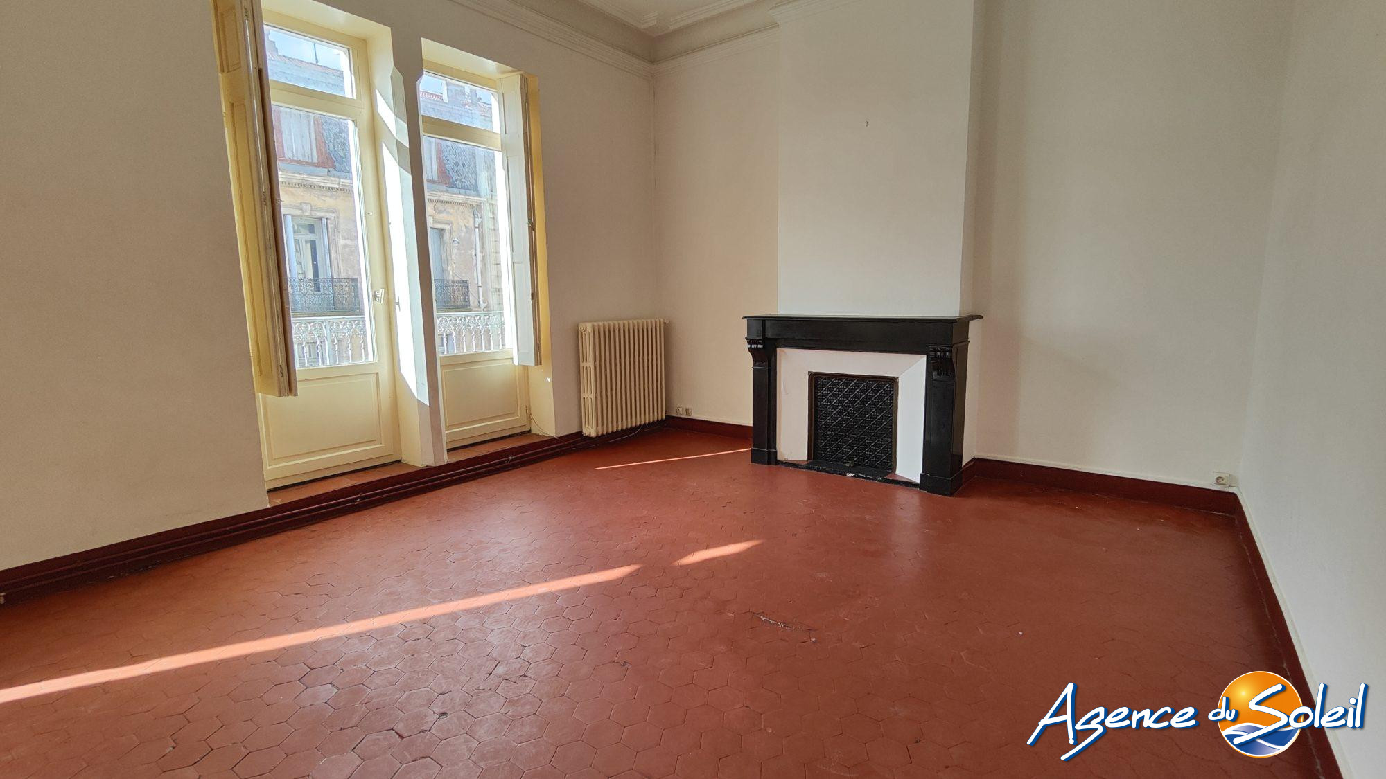 Vue intérieure - Appartement Béziers (Réf. 38-10802-AGENCEDUSOLEIL)