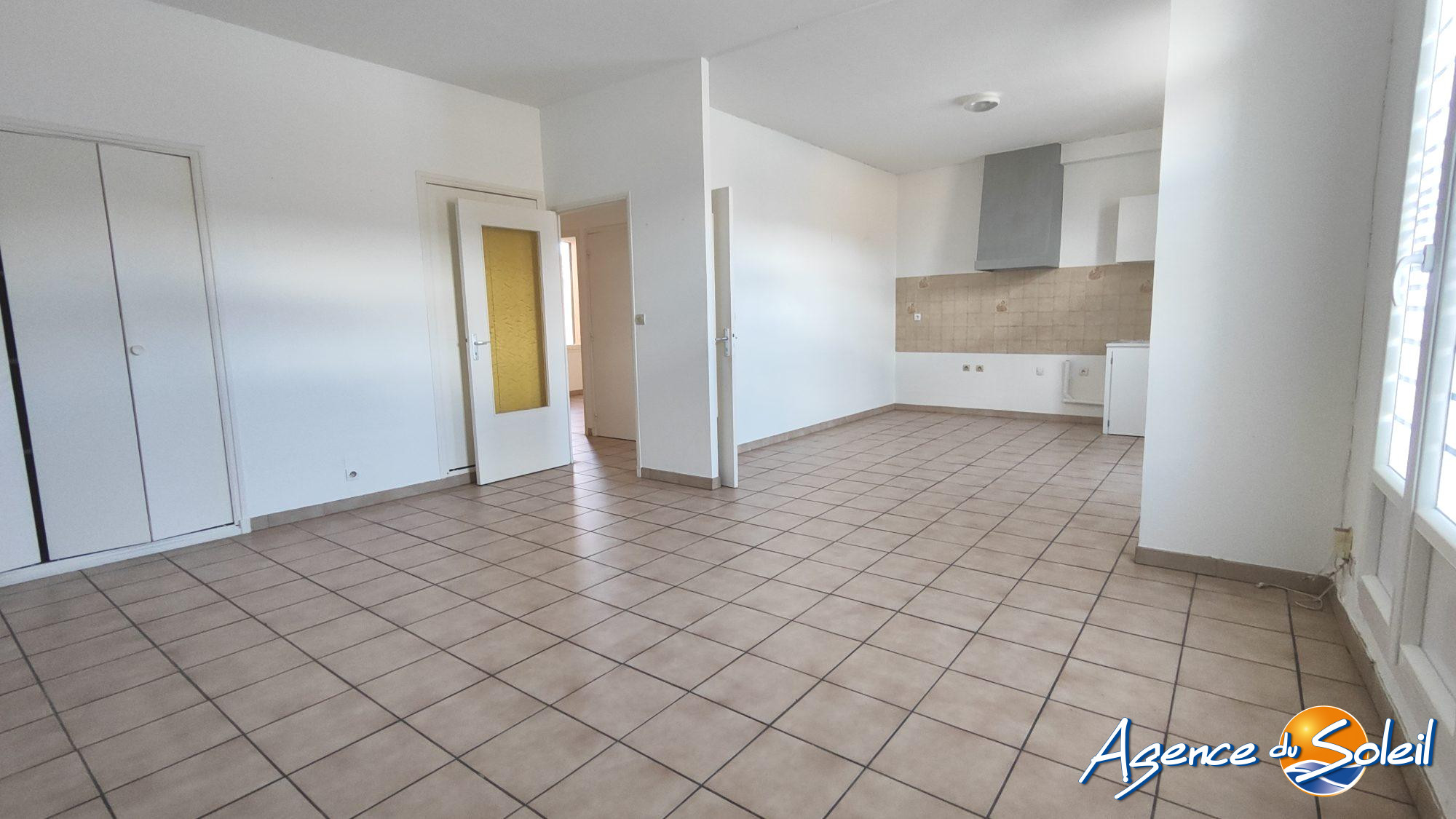 Appartement en vente à Sérignan - Agence du Soleil (Réf. 38-10854-AGENCEDUSOLEIL)