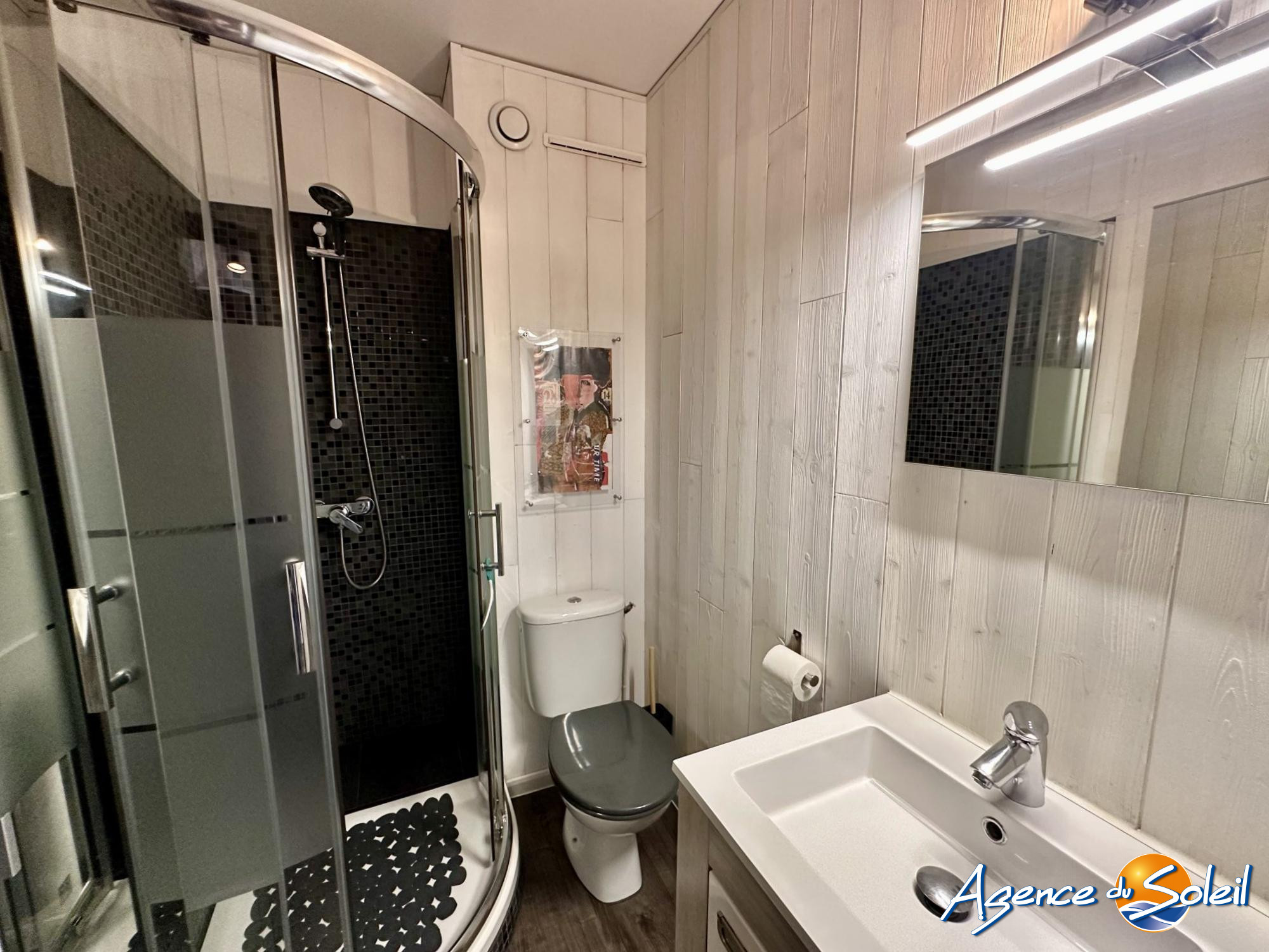 Vue extérieure - Appartement Canet-en-Roussillon (Réf. 19-10965-AGENCEDUSOLEIL)