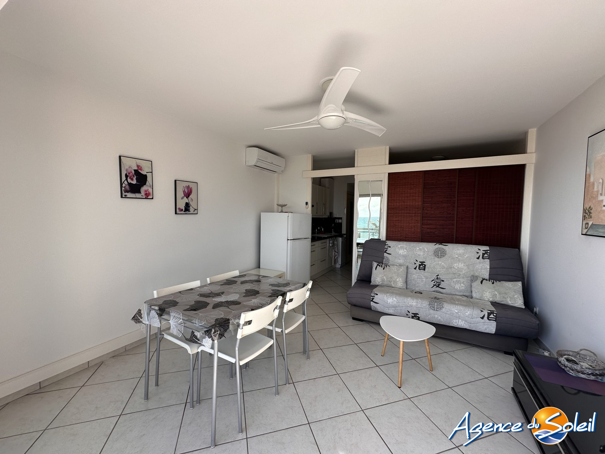 Chambre - Appartement Canet-en-Roussillon (Réf. 19-10958-AGENCEDUSOLEIL)