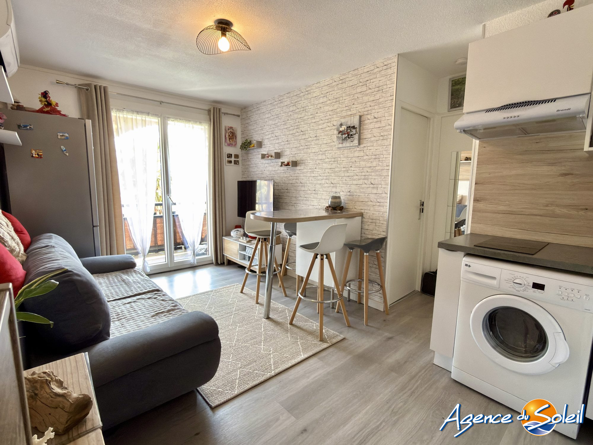 Vue intérieure - Appartement Saint-Cyprien (Réf. 20-11018-AGENCEDUSOLEIL)