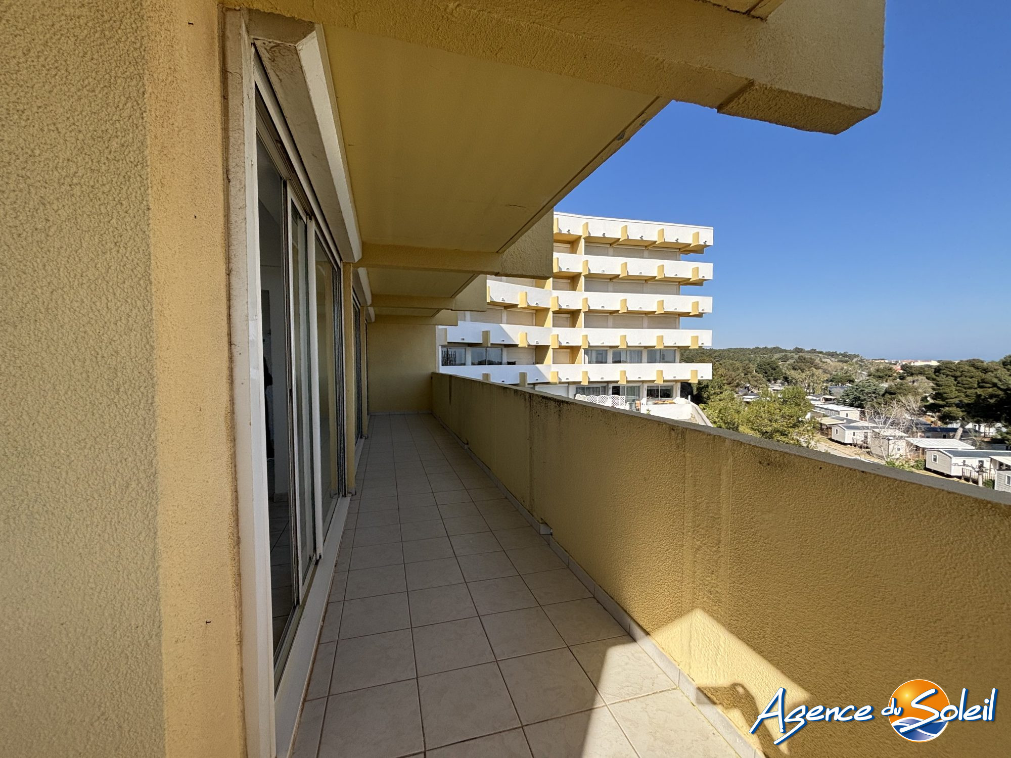 Salle de bain - Appartement Narbonne-Plage (Réf. 14-11025-AGENCEDUSOLEIL)