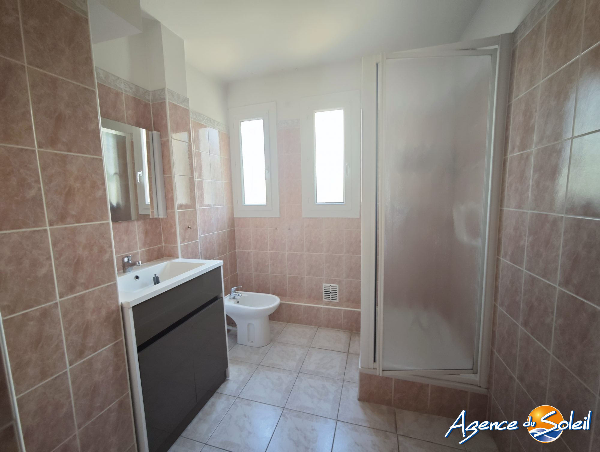 Salle de bain - Appartement Béziers (Réf. 36-11539-AGENCEDUSOLEIL)