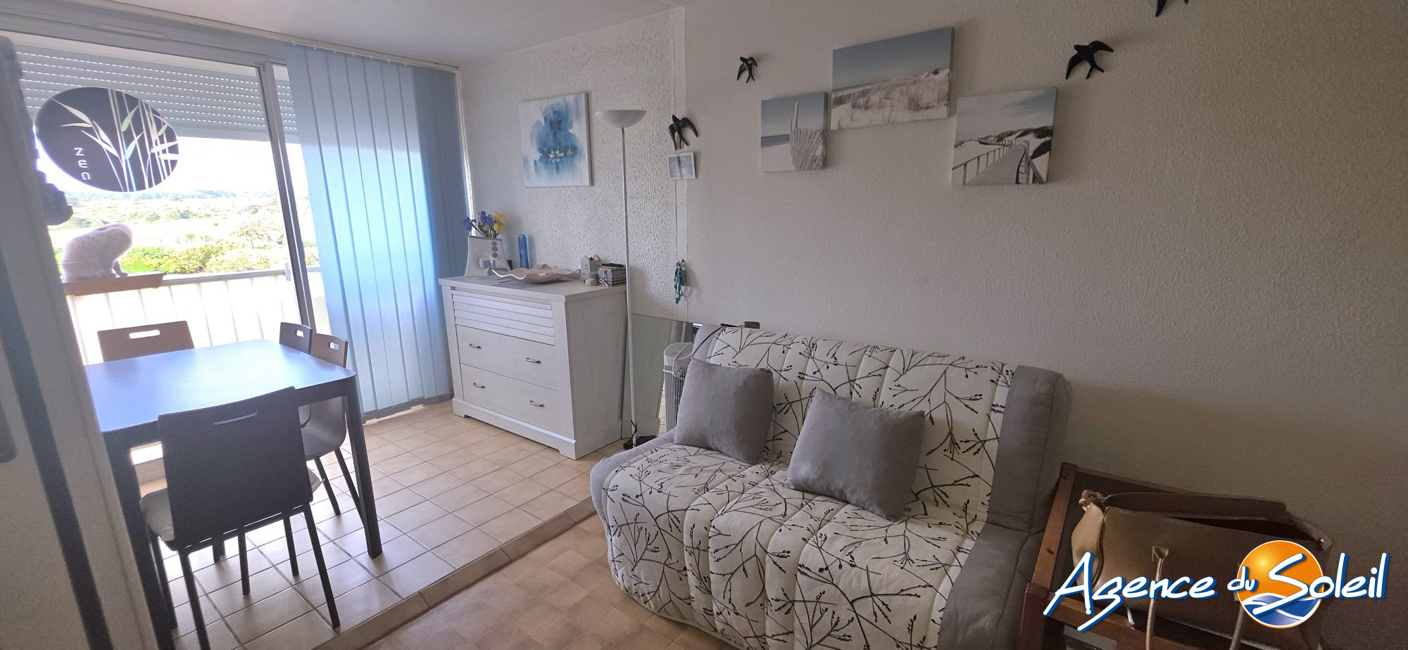 Salle de bain - Appartement Saint-Pierre-la-Mer (Réf. 23-11503-AGENCEDUSOLEIL)