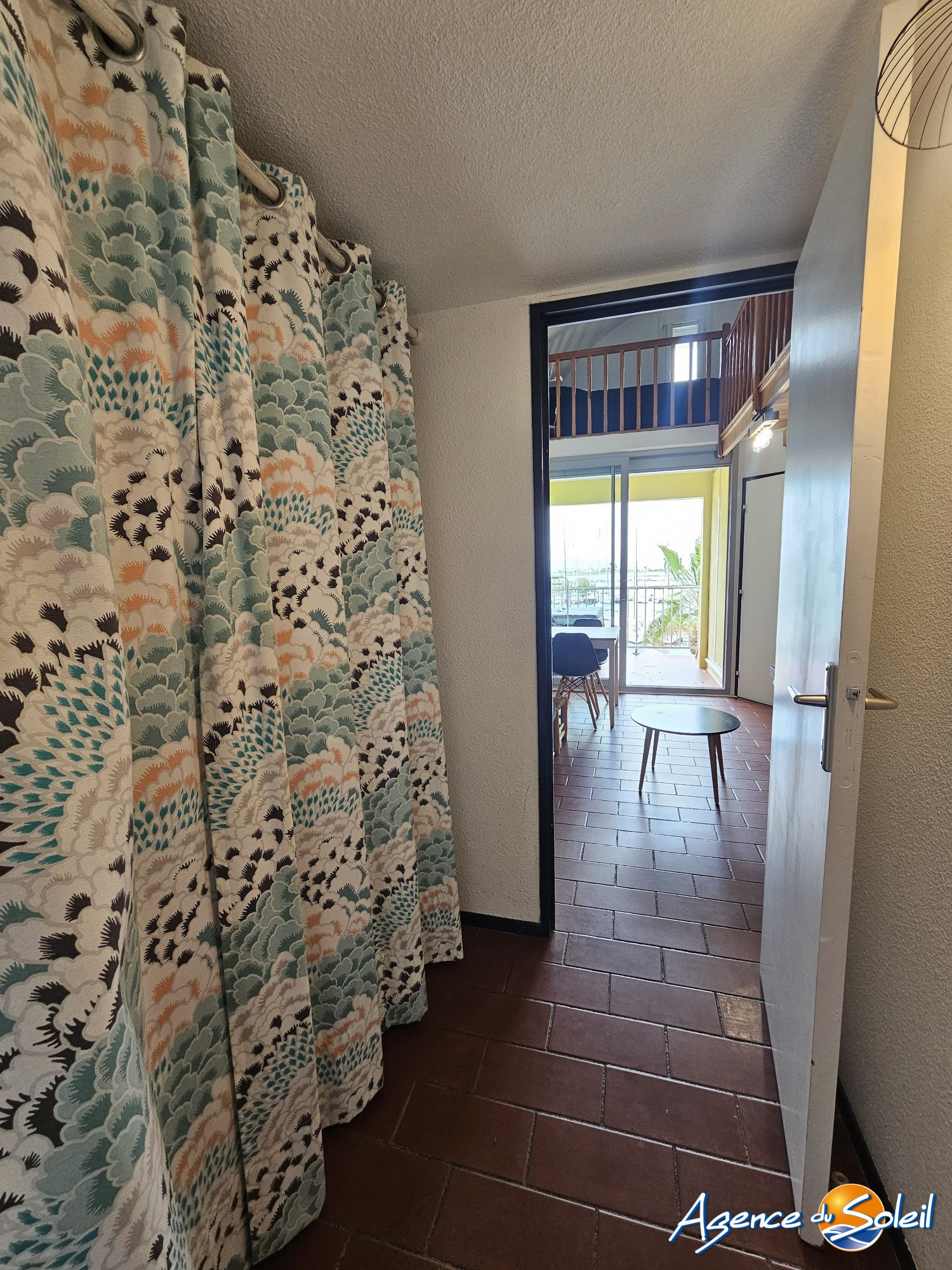 Terrasse - Appartement Gruissan (Réf. 13-11167-AGENCEDUSOLEIL)