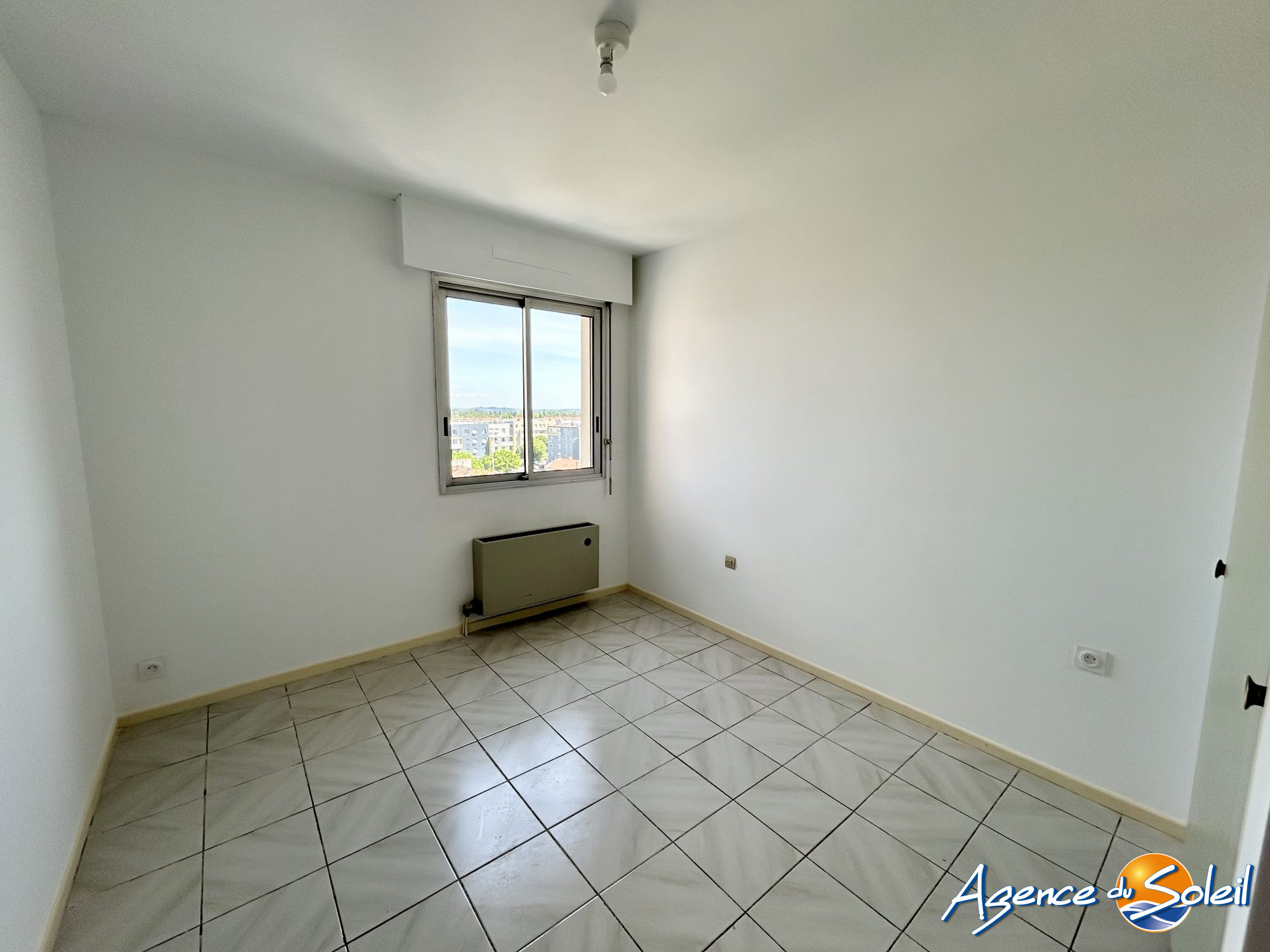 Vue extérieure - Appartement Narbonne (Réf. 29-11206-AGENCEDUSOLEIL)