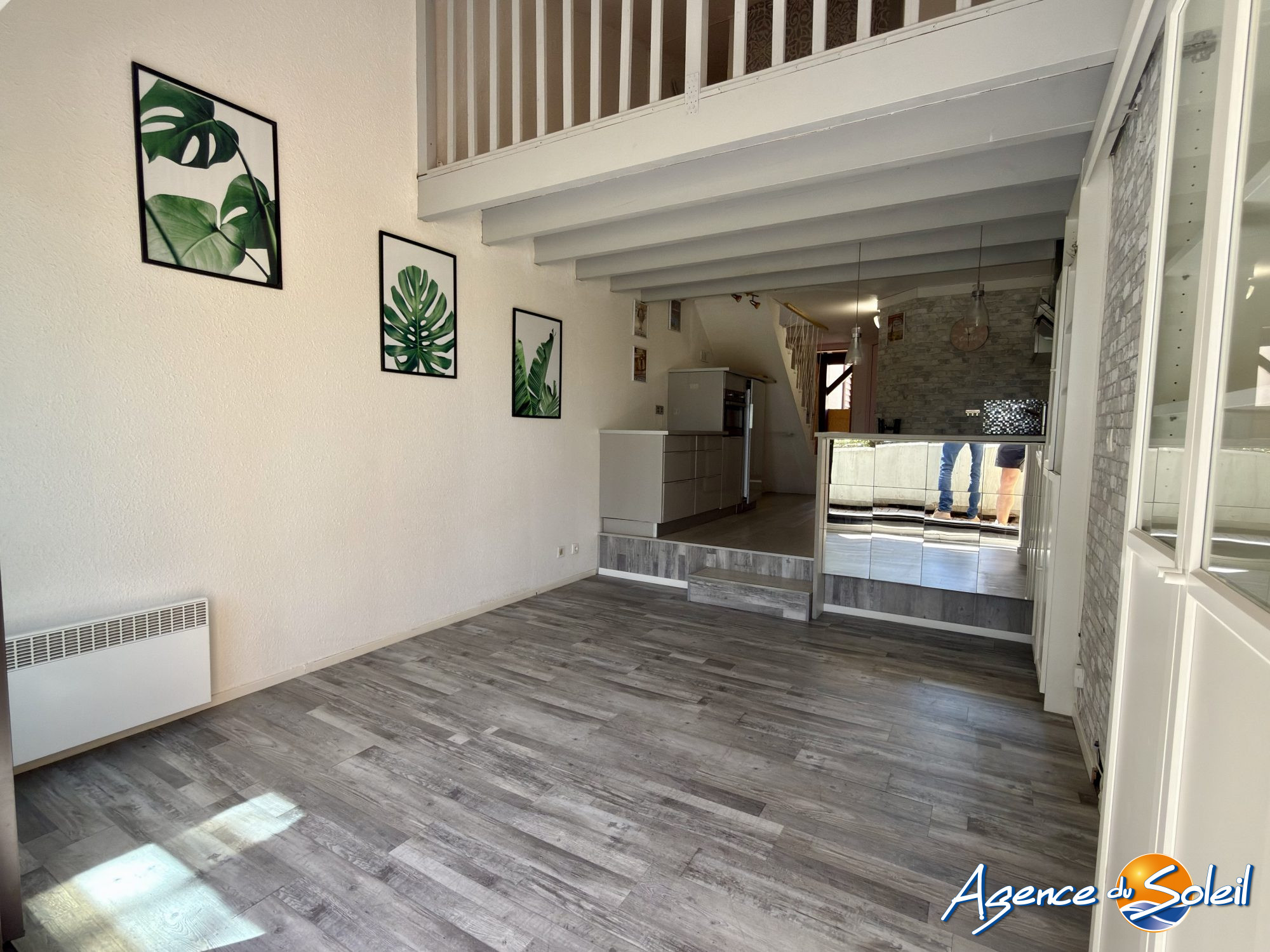 Vue intérieure - Appartement Saint-Cyprien (Réf. 20-11241-AGENCEDUSOLEIL)