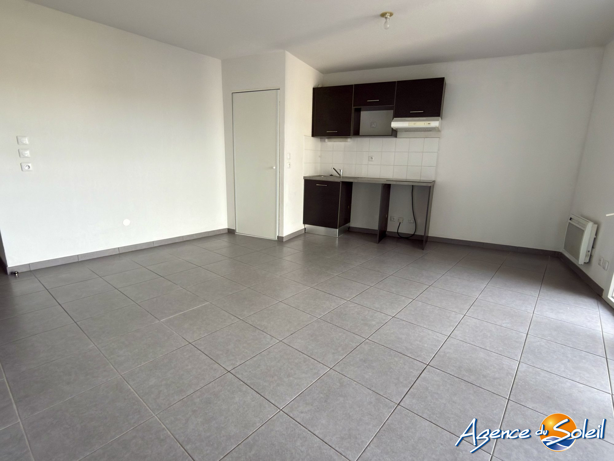 Salle de bain - Appartement Saint-Cyprien (Réf. 20-11234-AGENCEDUSOLEIL)