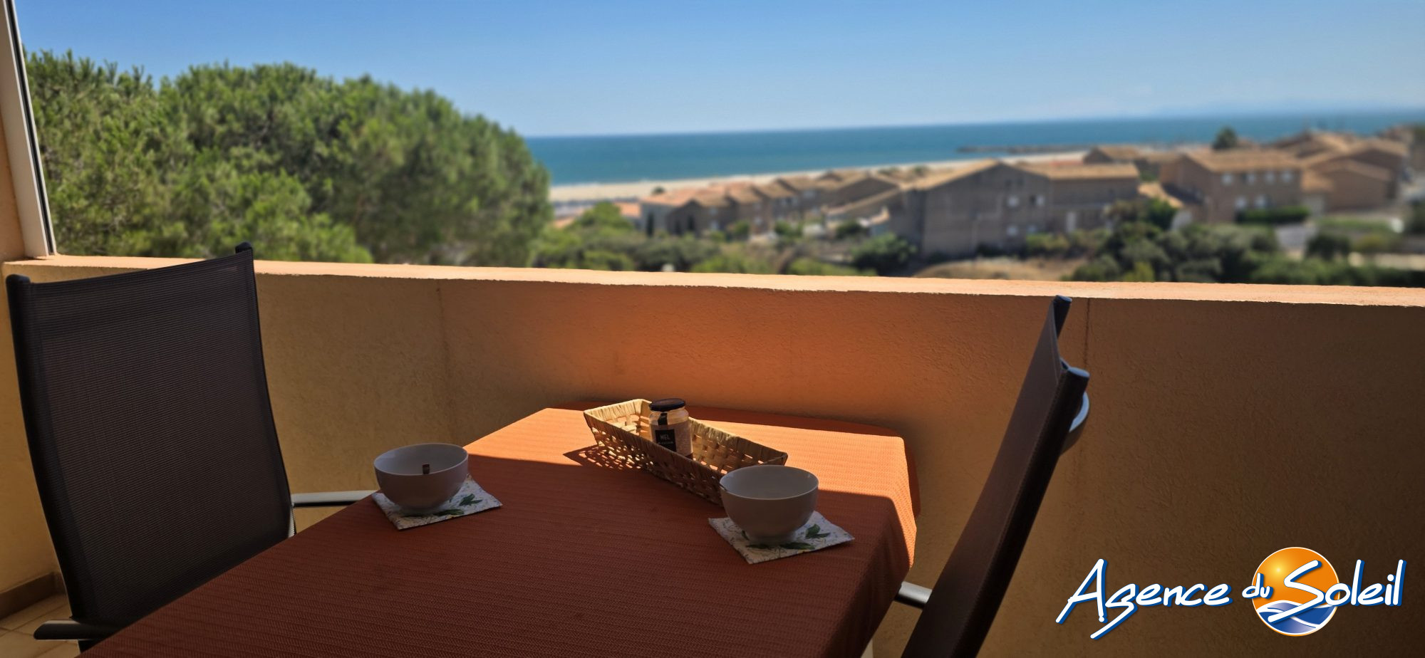 Vue intérieure - Appartement Saint-Pierre-la-Mer (Réf. 23-11379-AGENCEDUSOLEIL)