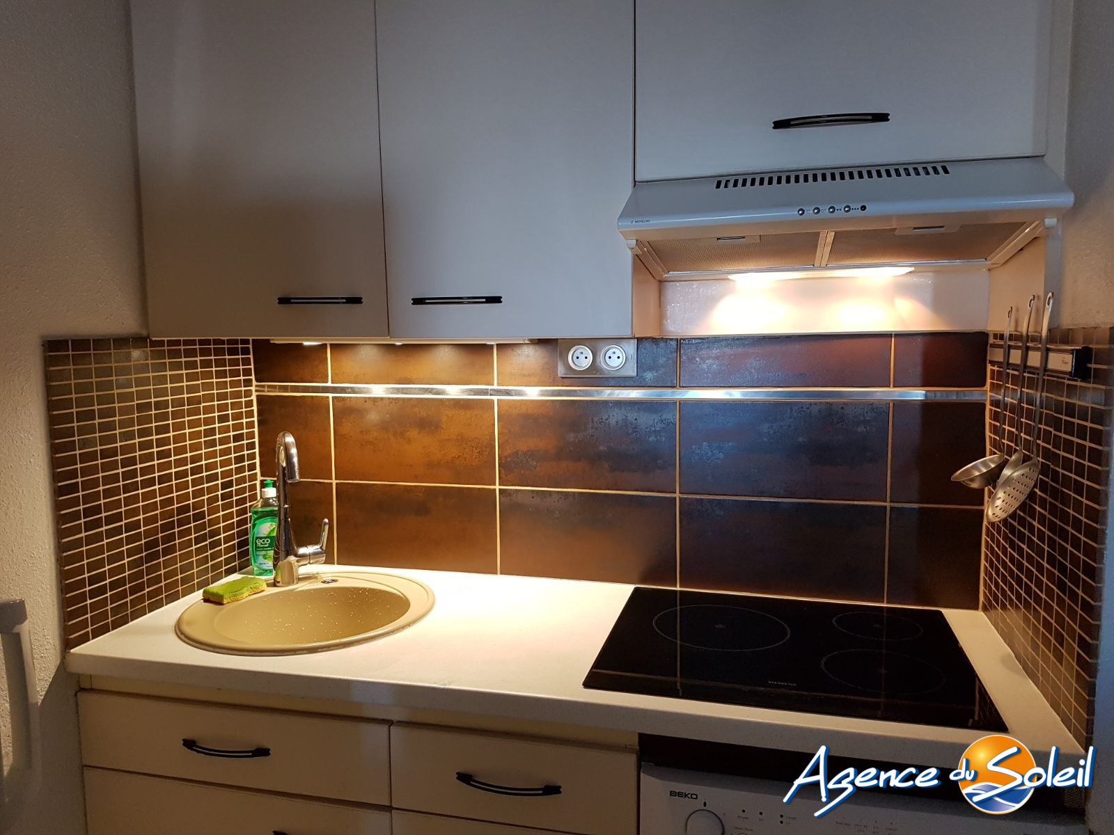 Jardin - Appartement Gruissan (Réf. 12-11254-AGENCEDUSOLEIL)