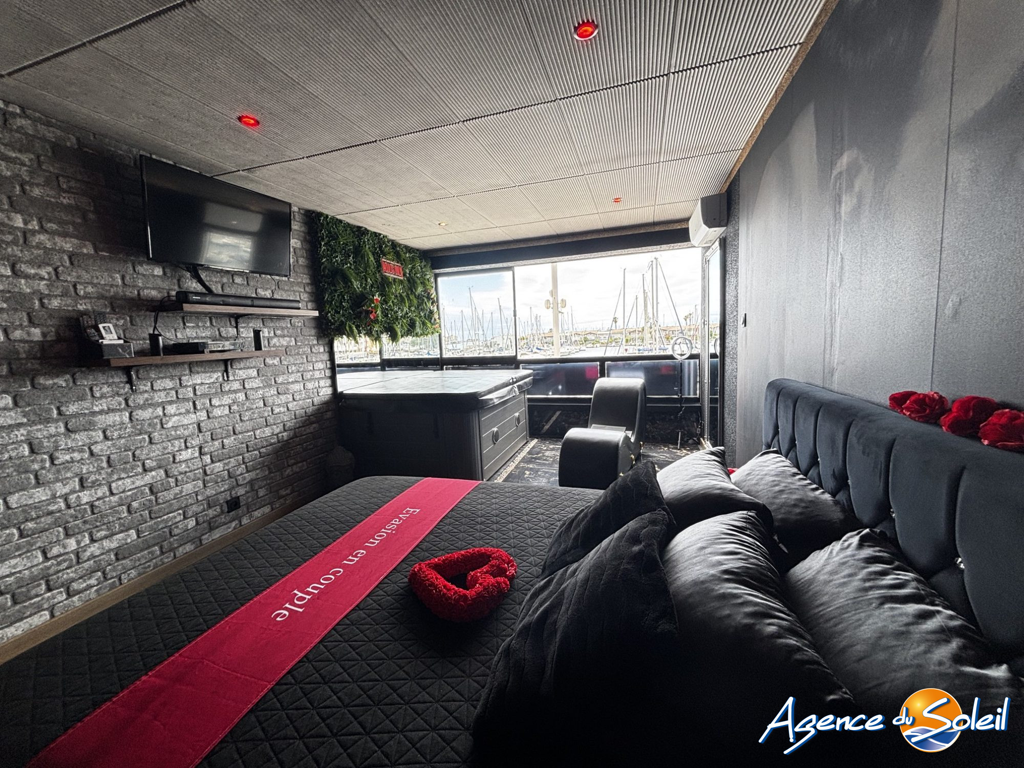 Vue extérieure - Appartement Le Cap d'Agde (Réf. 39-11303-AGENCEDUSOLEIL)