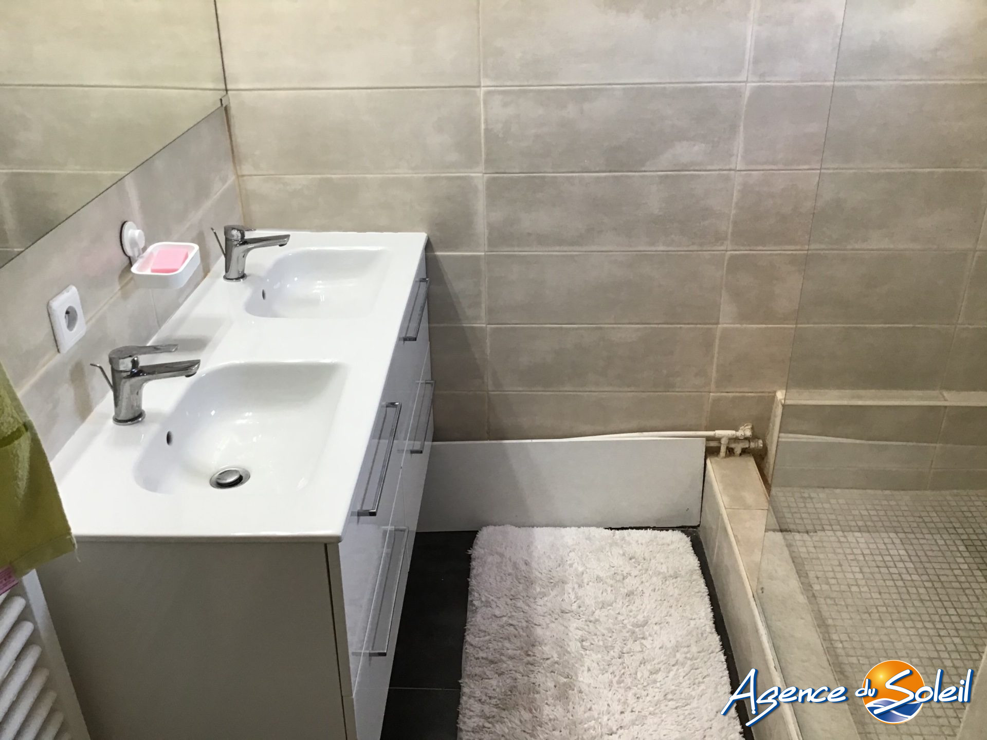Jardin - Appartement Gruissan (Réf. 12-11253-AGENCEDUSOLEIL)