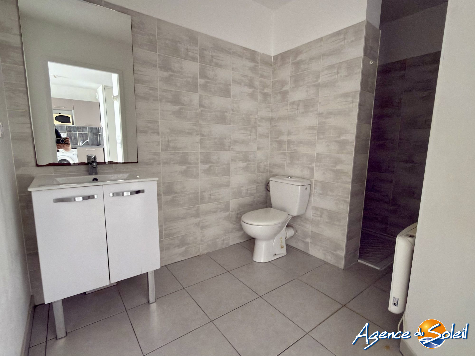 Chambre - Appartement Saint-Cyprien (Réf. 20-11297-AGENCEDUSOLEIL)