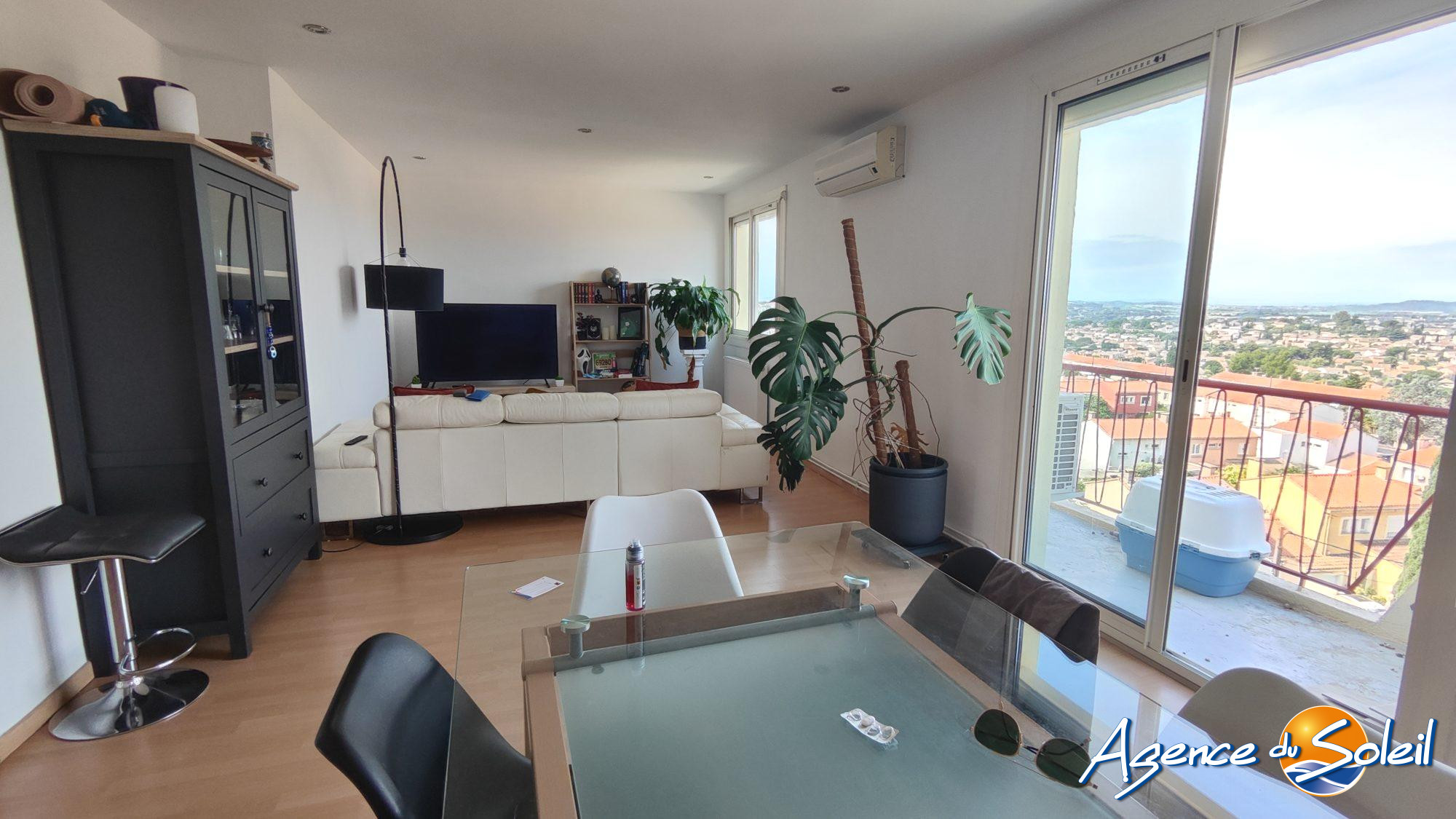 Vue intérieure - Appartement Béziers (Réf. 38-11340-AGENCEDUSOLEIL)