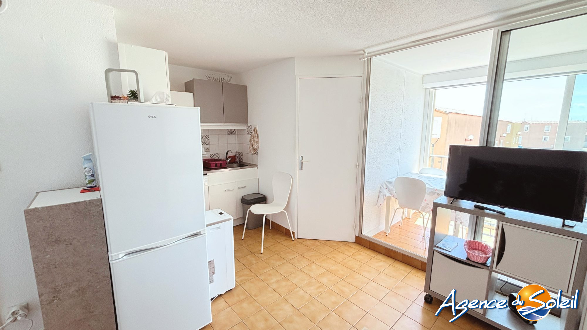 Salle de bain - Appartement Narbonne-Plage (Réf. 14-11351-AGENCEDUSOLEIL)