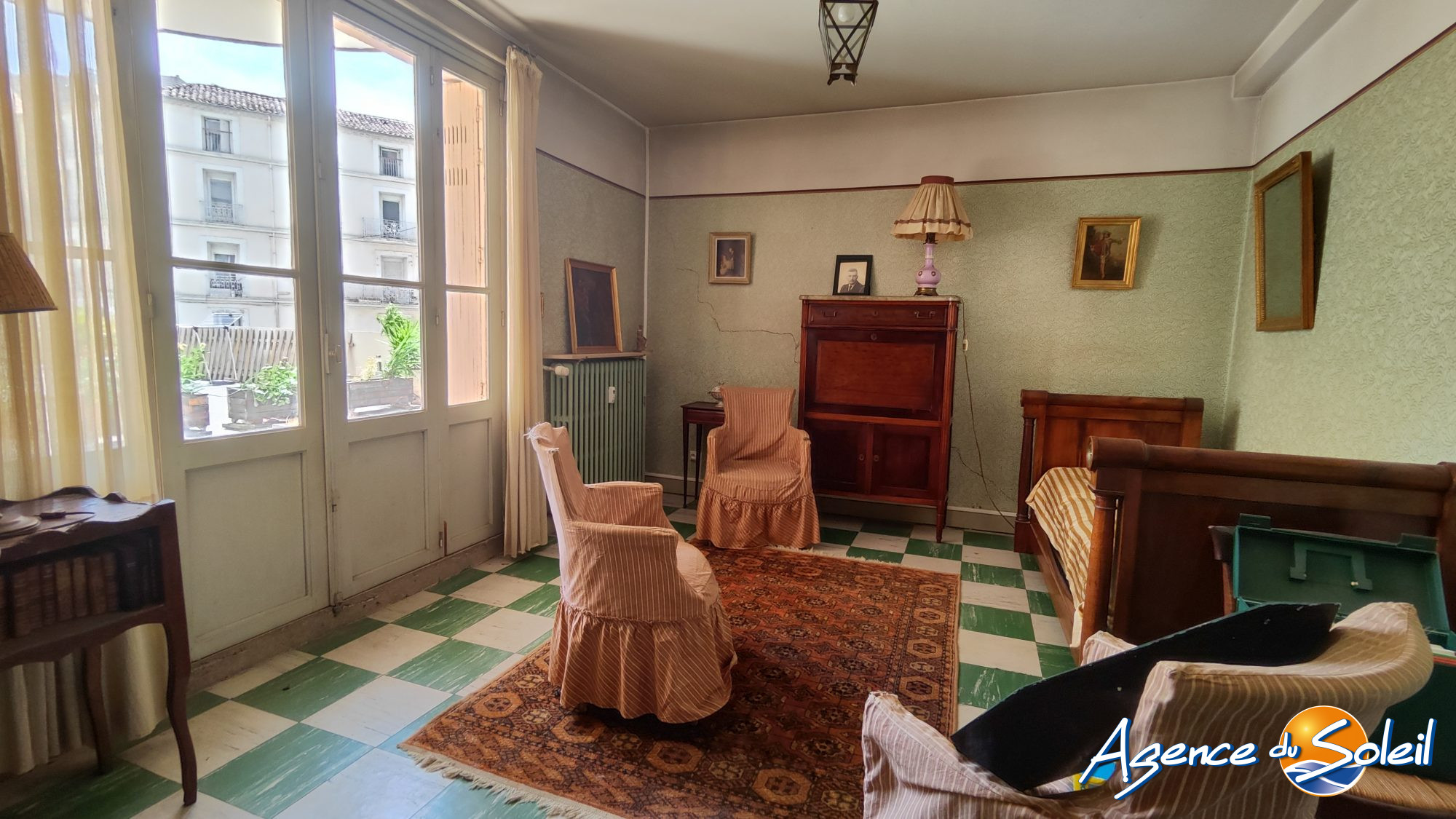 Vue extérieure - Appartement Béziers (Réf. 38-11078-AGENCEDUSOLEIL)