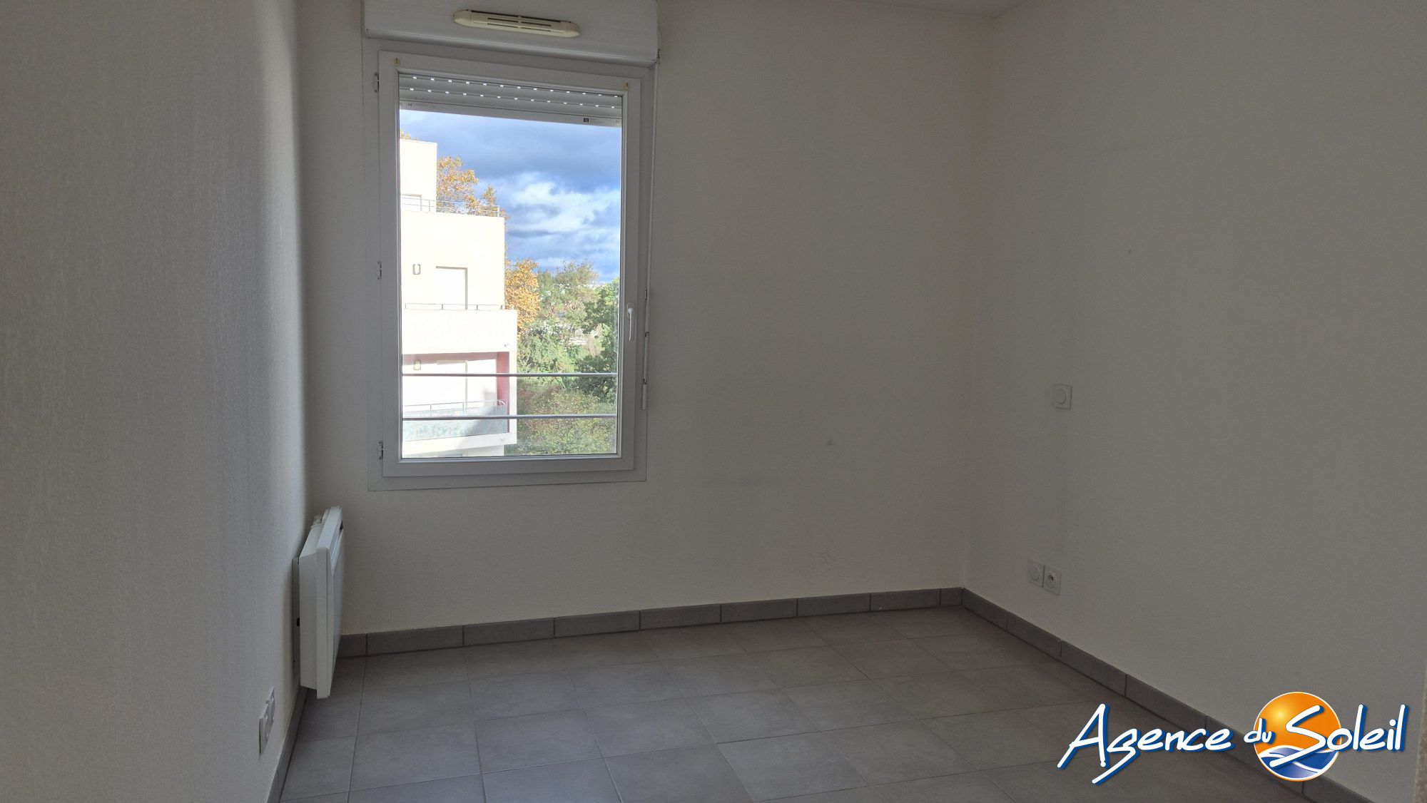 Vue extérieure - Appartement Perpignan (Réf. 21-11251NRE-AGENCEDUSOLEIL)