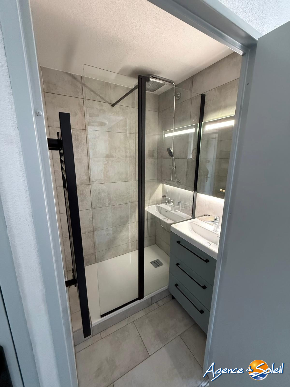 Salle de bain - Appartement Canet-en-Roussillon (Réf. 19-11421-AGENCEDUSOLEIL)