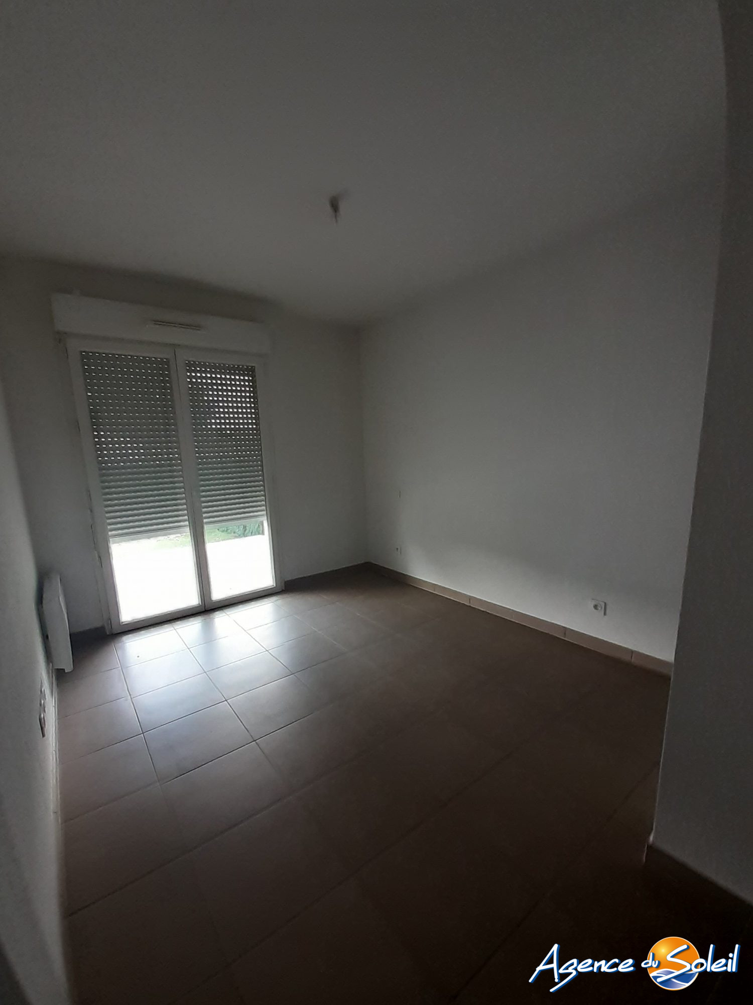 Cuisine - Appartement Théza (Réf. 11001-AGENCEDUSOLEIL)