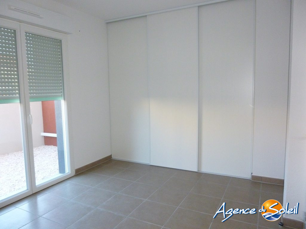 Salle de bain - Appartement Théza (Réf. 11001-AGENCEDUSOLEIL)